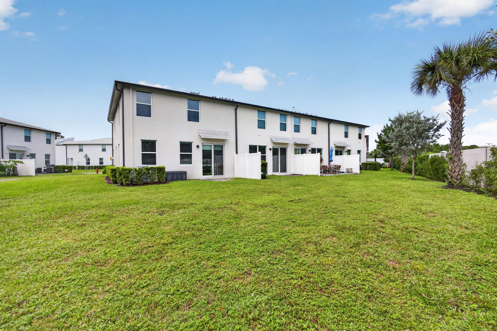 5600 Mentmore, West Palm Beach FL 33407