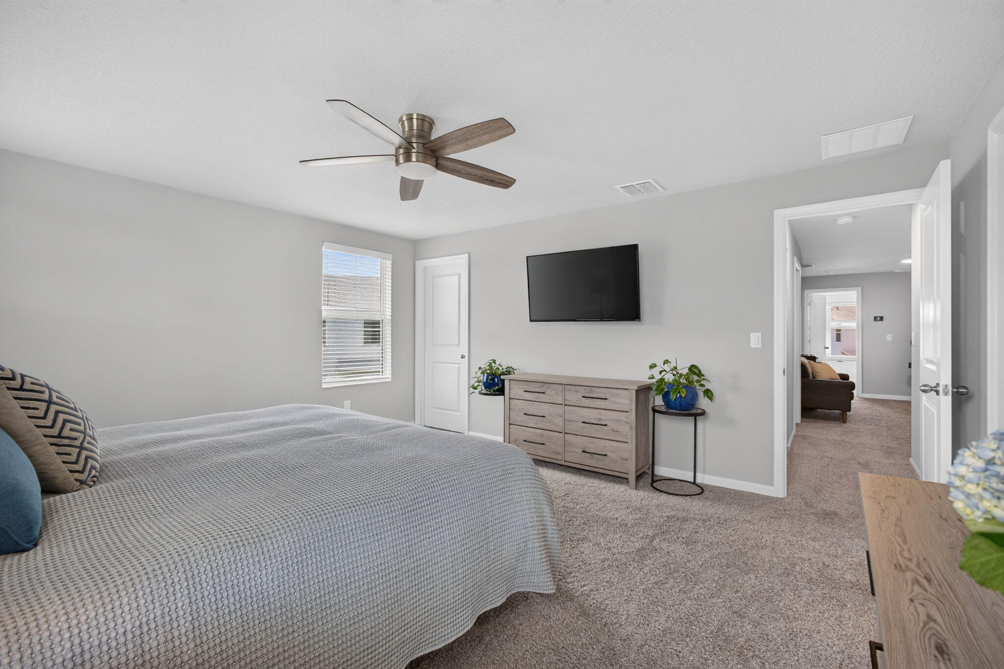 5600 Mentmore, West Palm Beach FL 33407