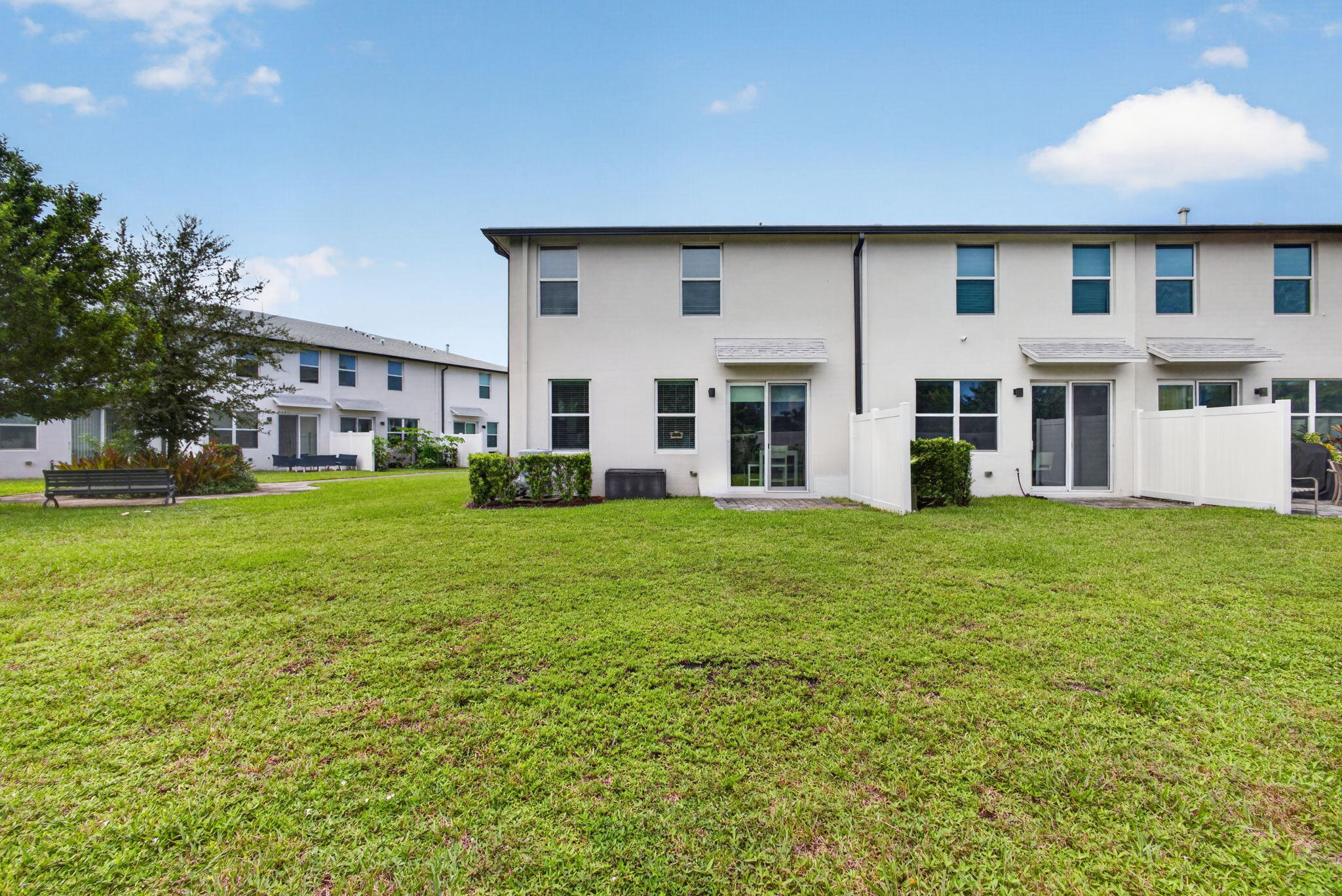 5600 Mentmore, West Palm Beach FL 33407