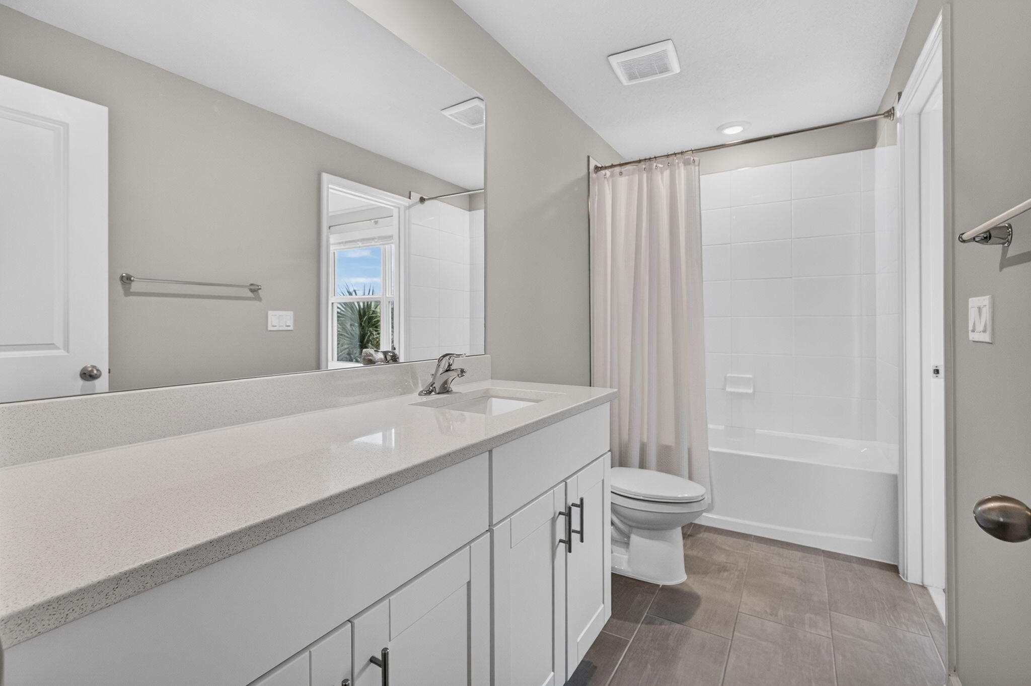 5600 Mentmore, West Palm Beach FL 33407
