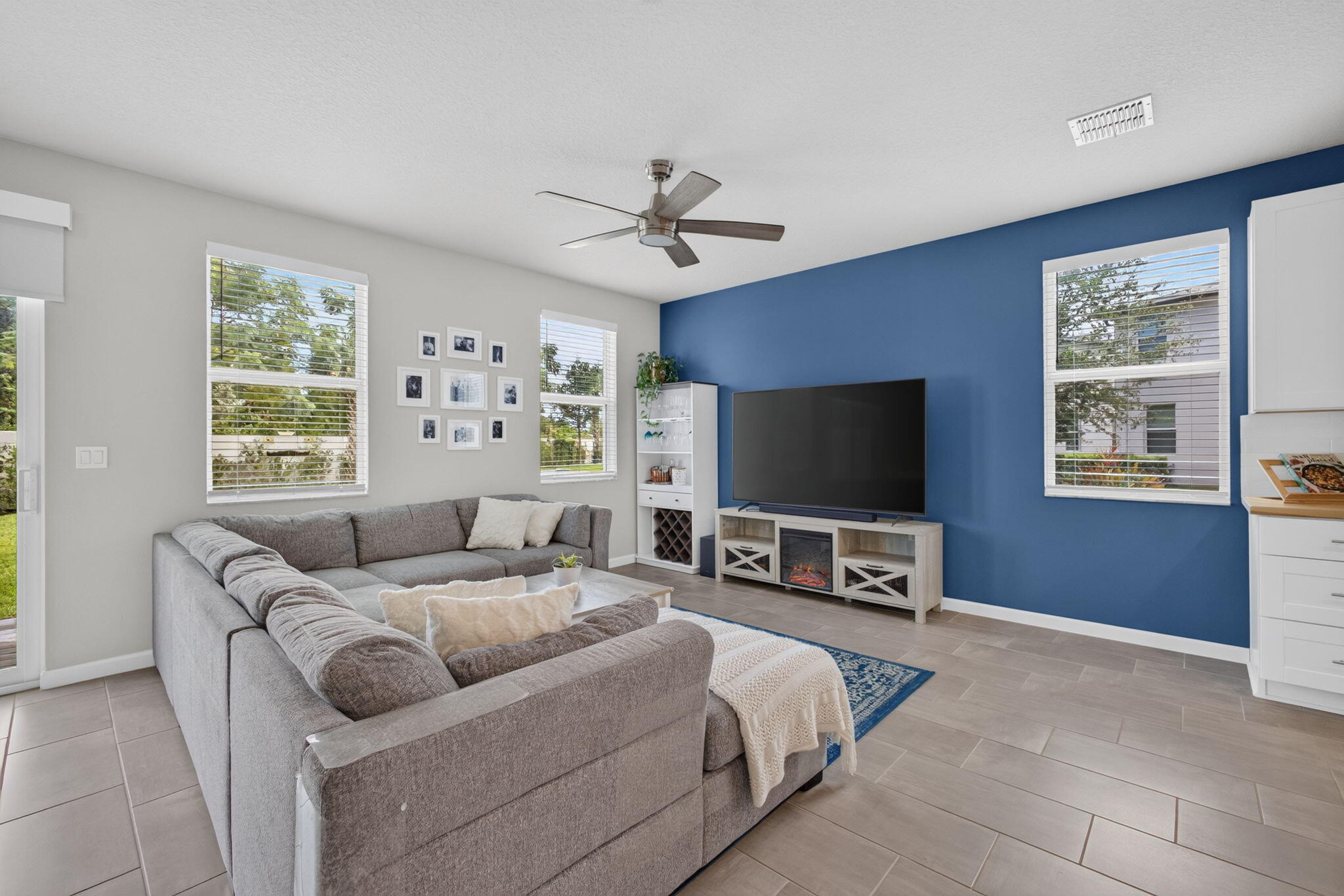 5600 Mentmore, West Palm Beach FL 33407