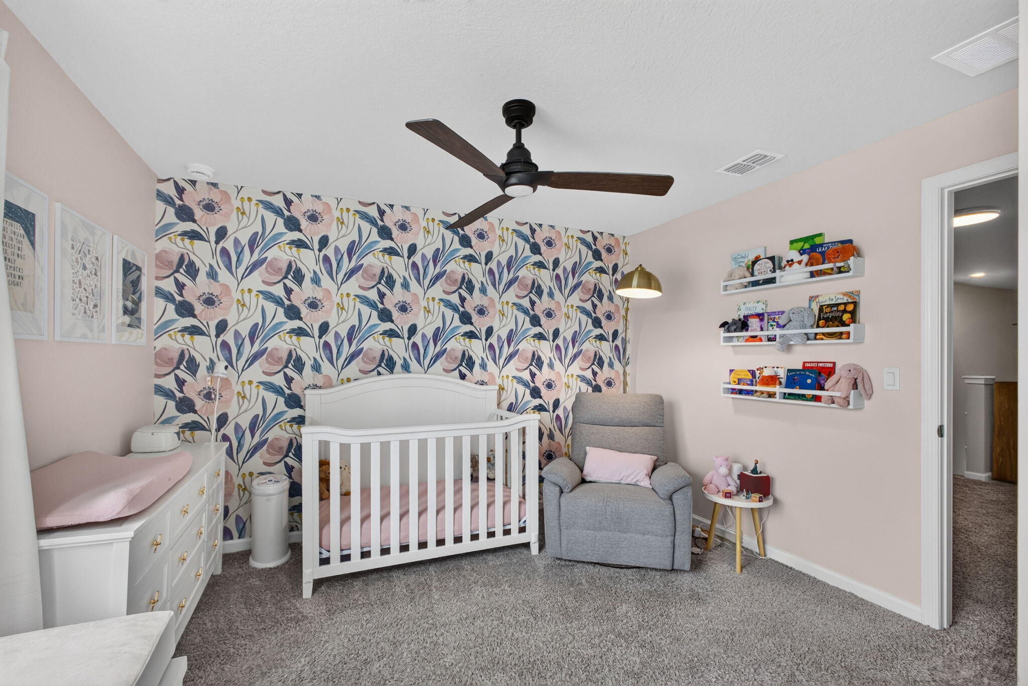 5600 Mentmore, West Palm Beach FL 33407
