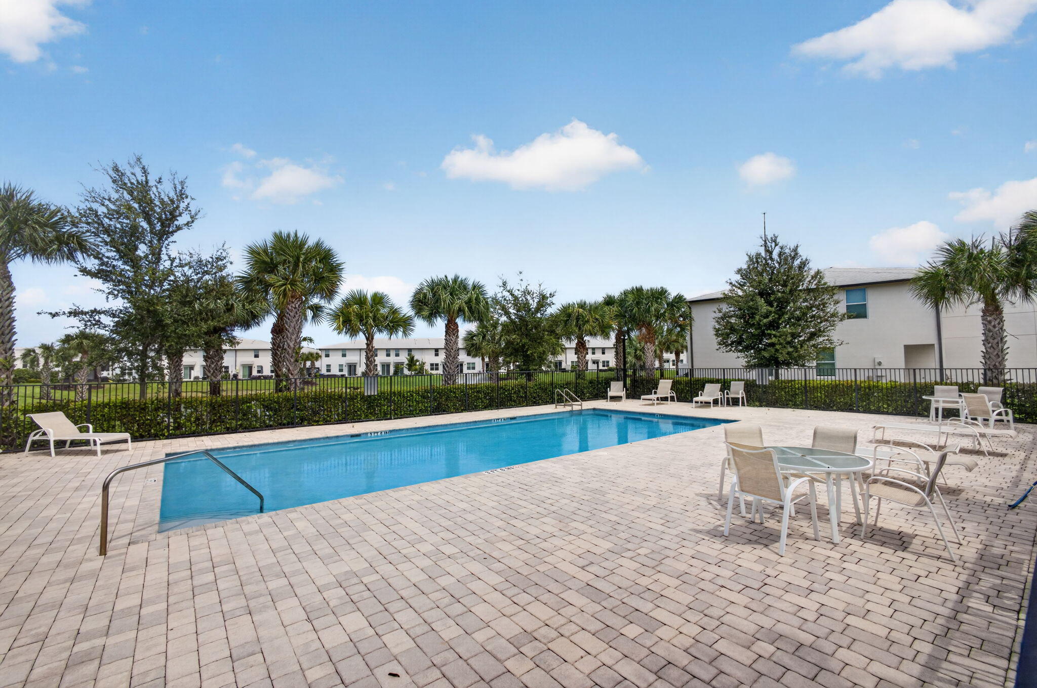 5600 Mentmore, West Palm Beach FL 33407