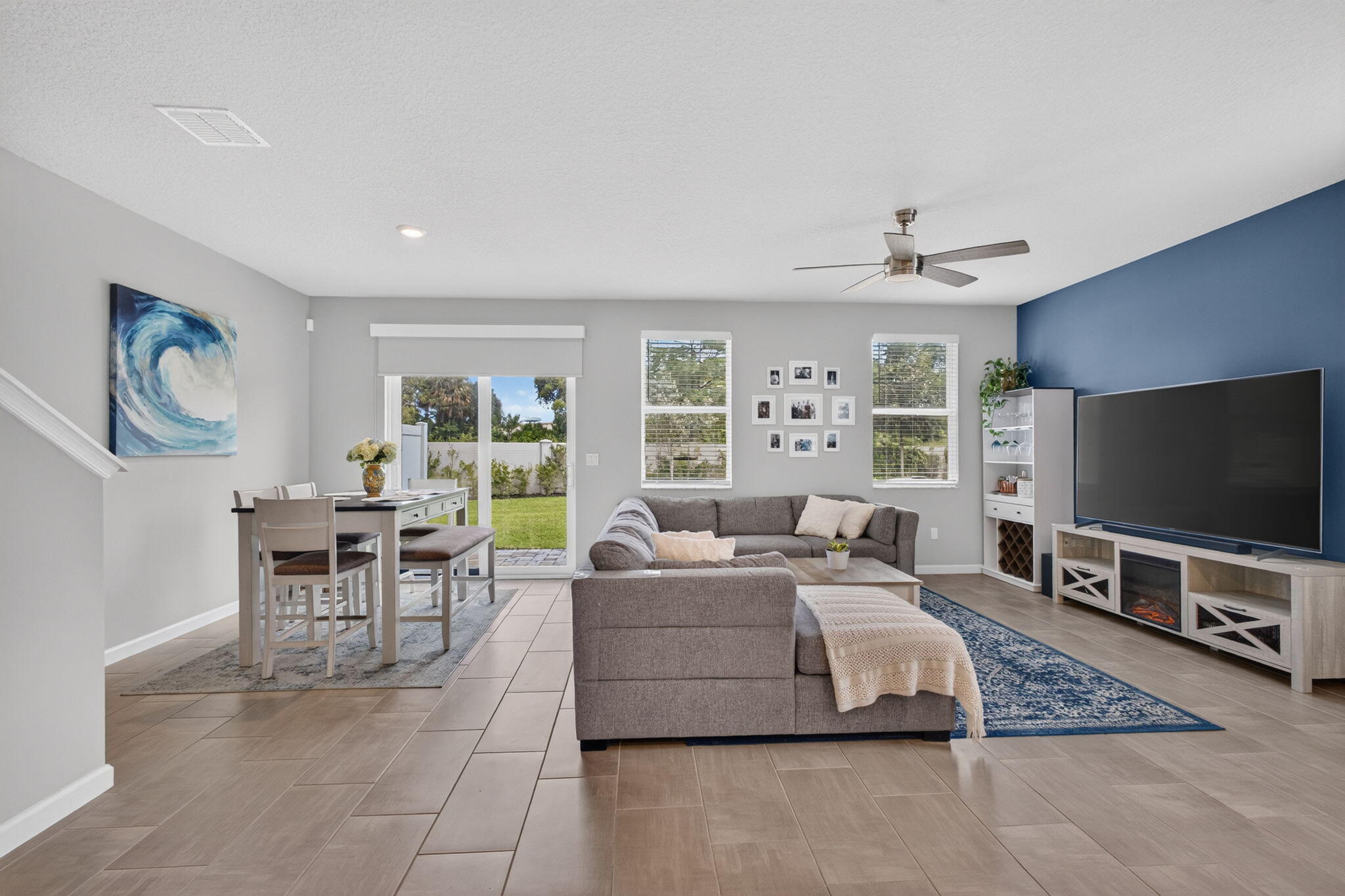 5600 Mentmore, West Palm Beach FL 33407