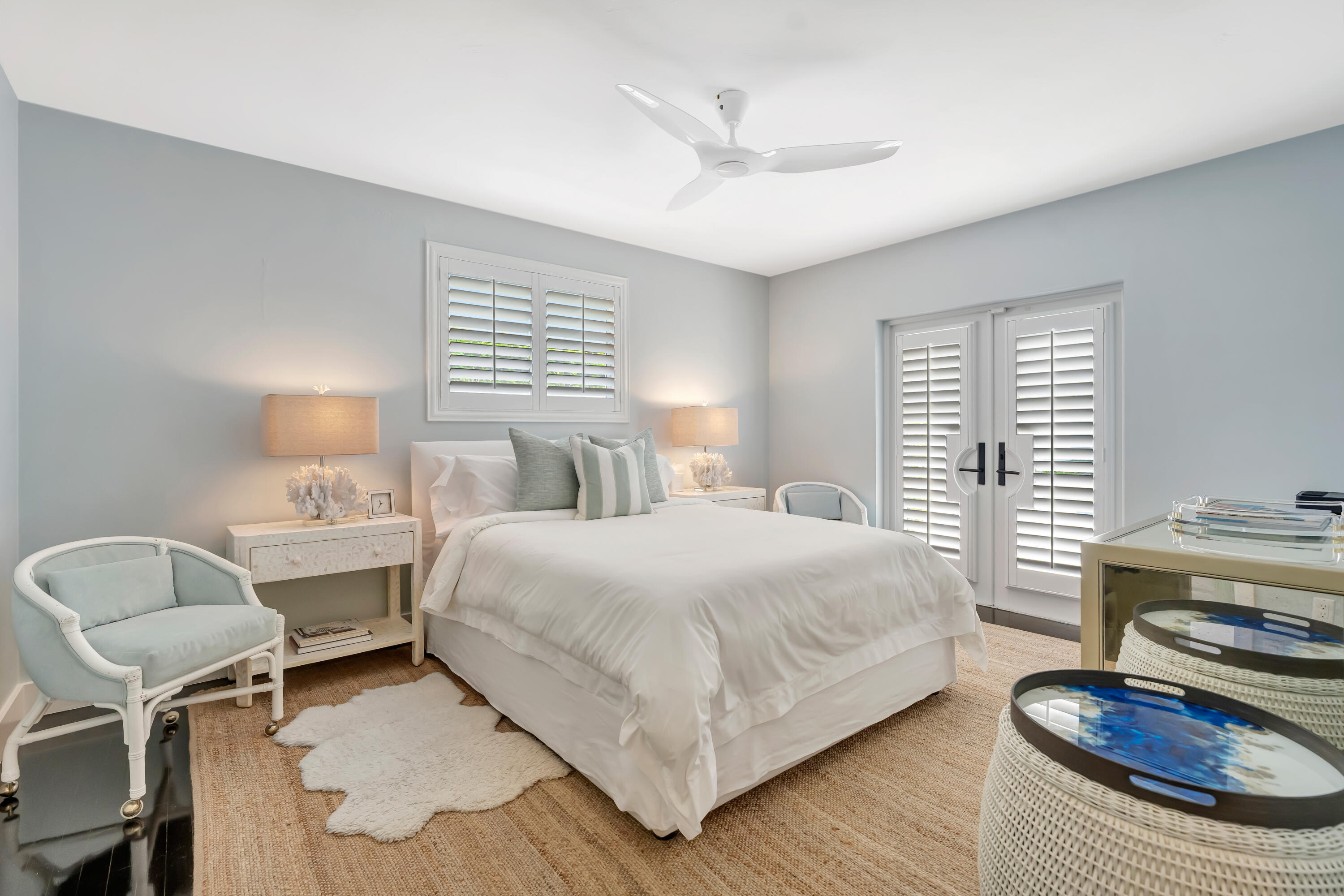 136 WORTH, West Palm Beach FL 33405