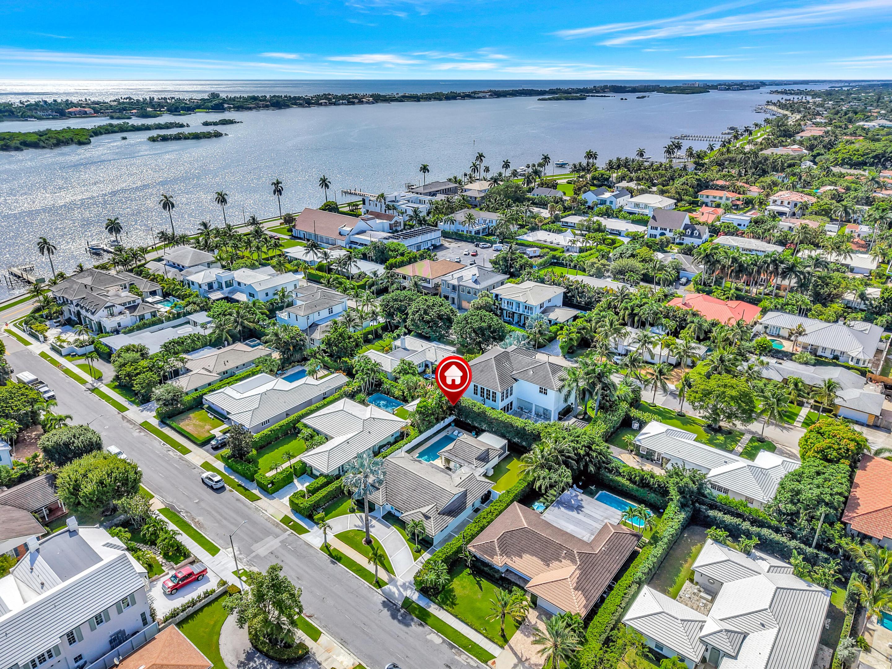 136 WORTH, West Palm Beach FL 33405