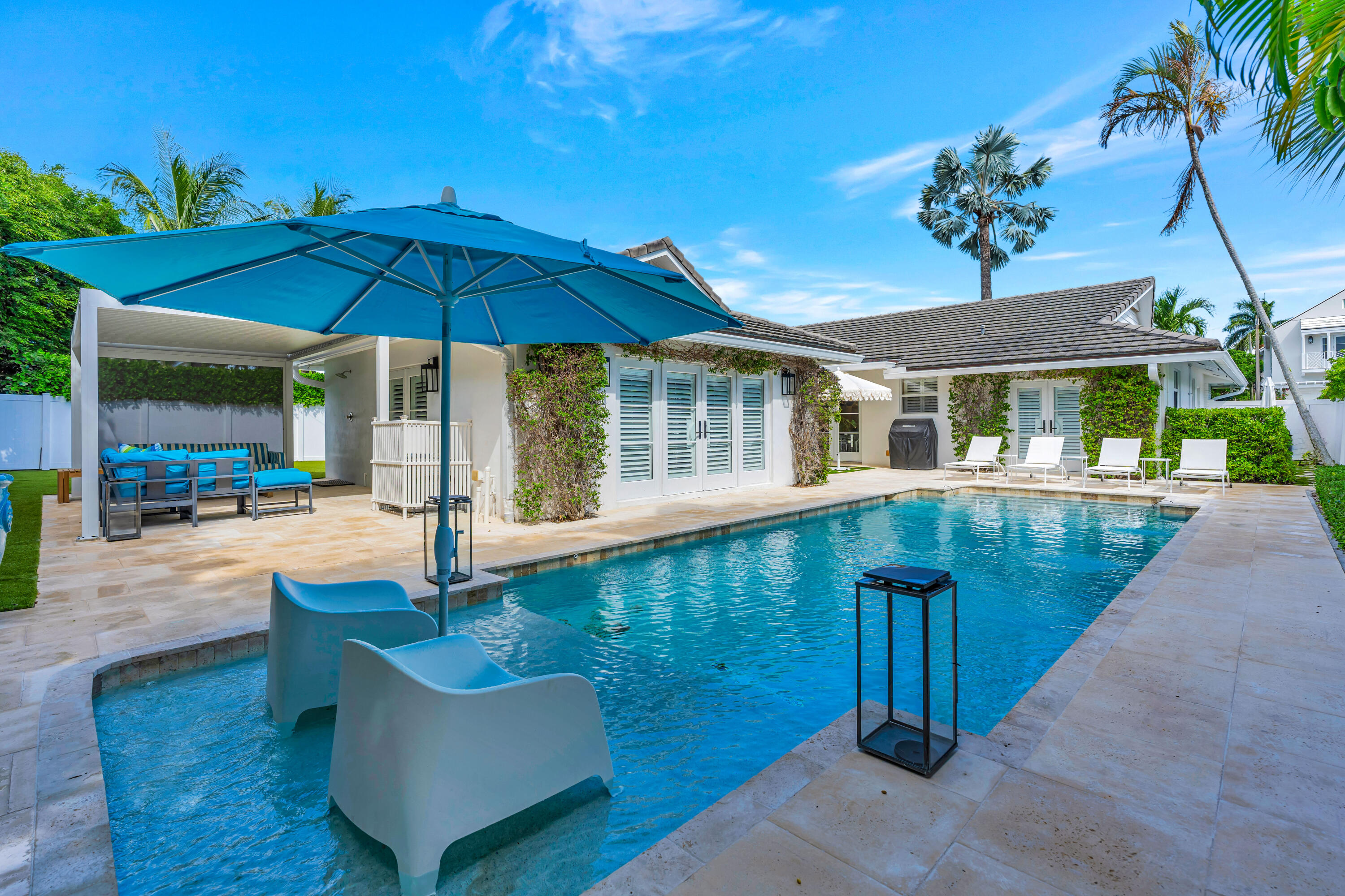 136 WORTH, West Palm Beach FL 33405
