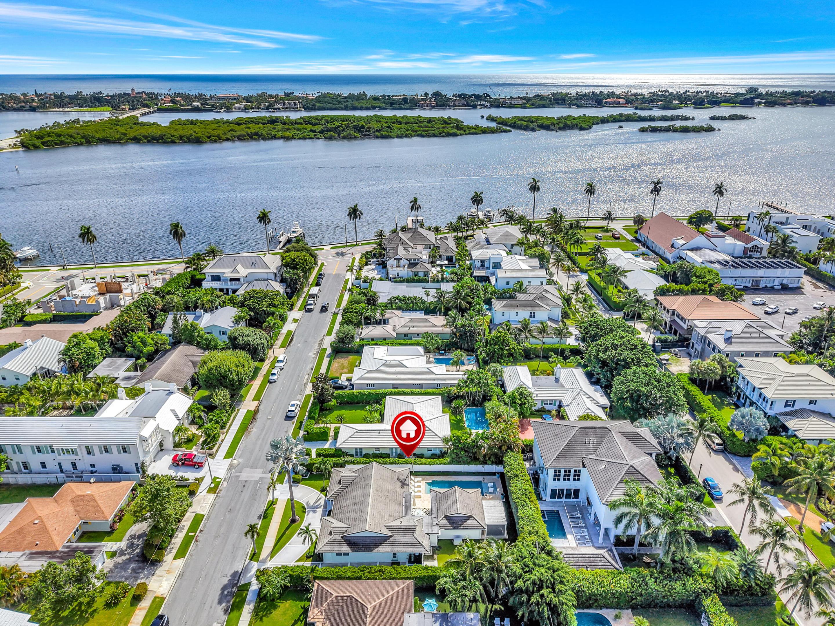 136 WORTH, West Palm Beach FL 33405