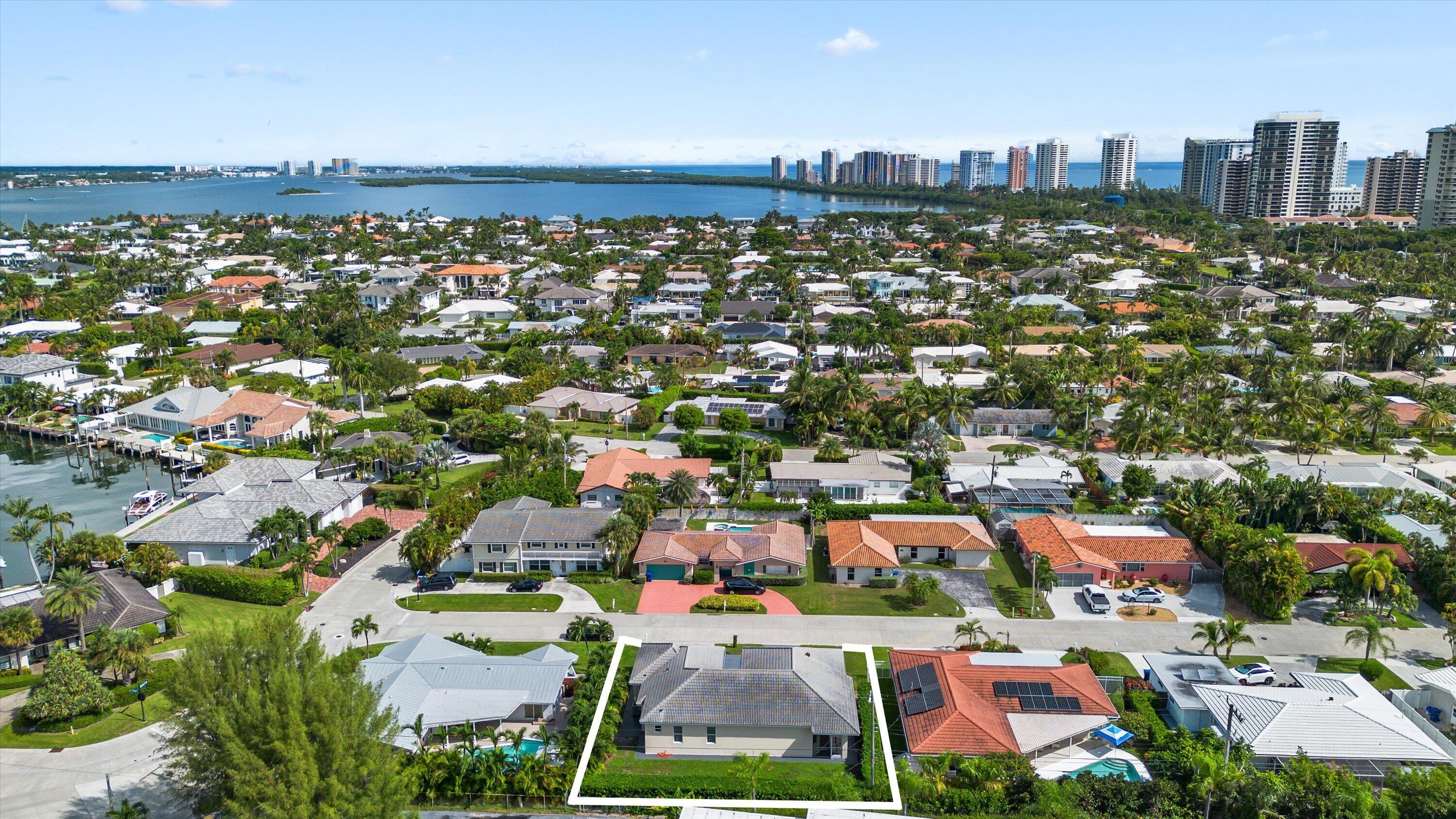 1211 SINGER, Singer Island FL 33404