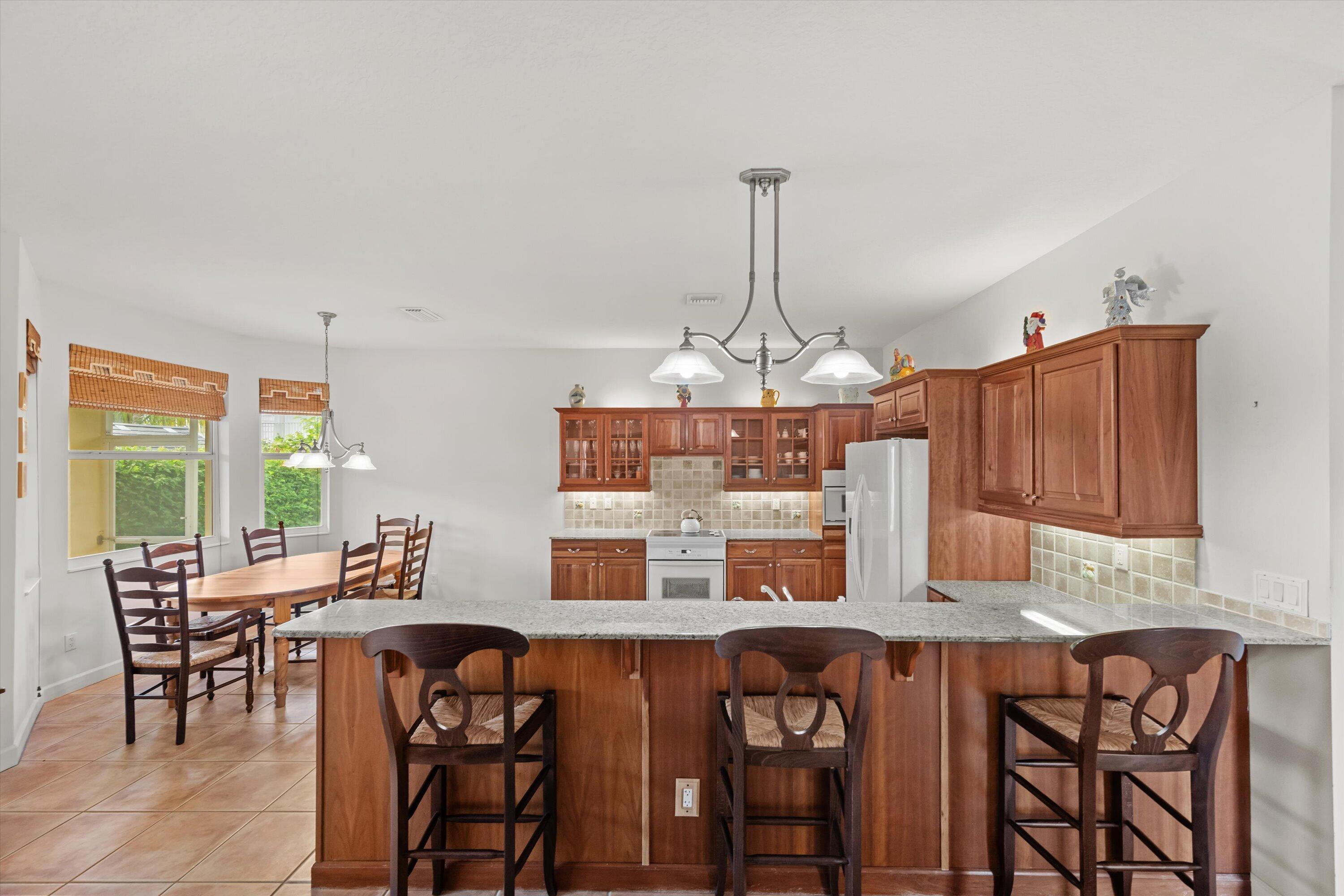 1211 SINGER, Singer Island FL 33404