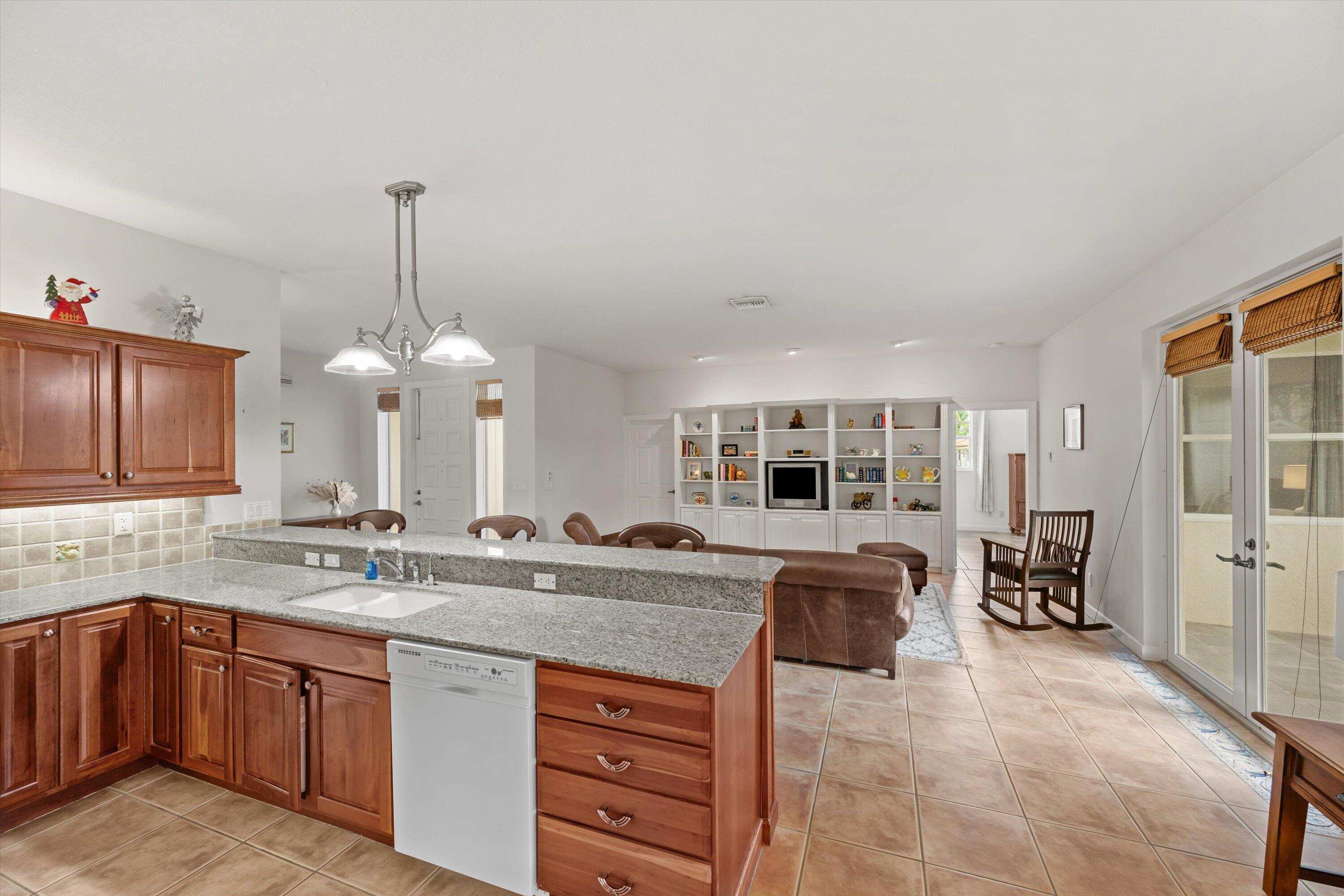 1211 SINGER, Singer Island FL 33404
