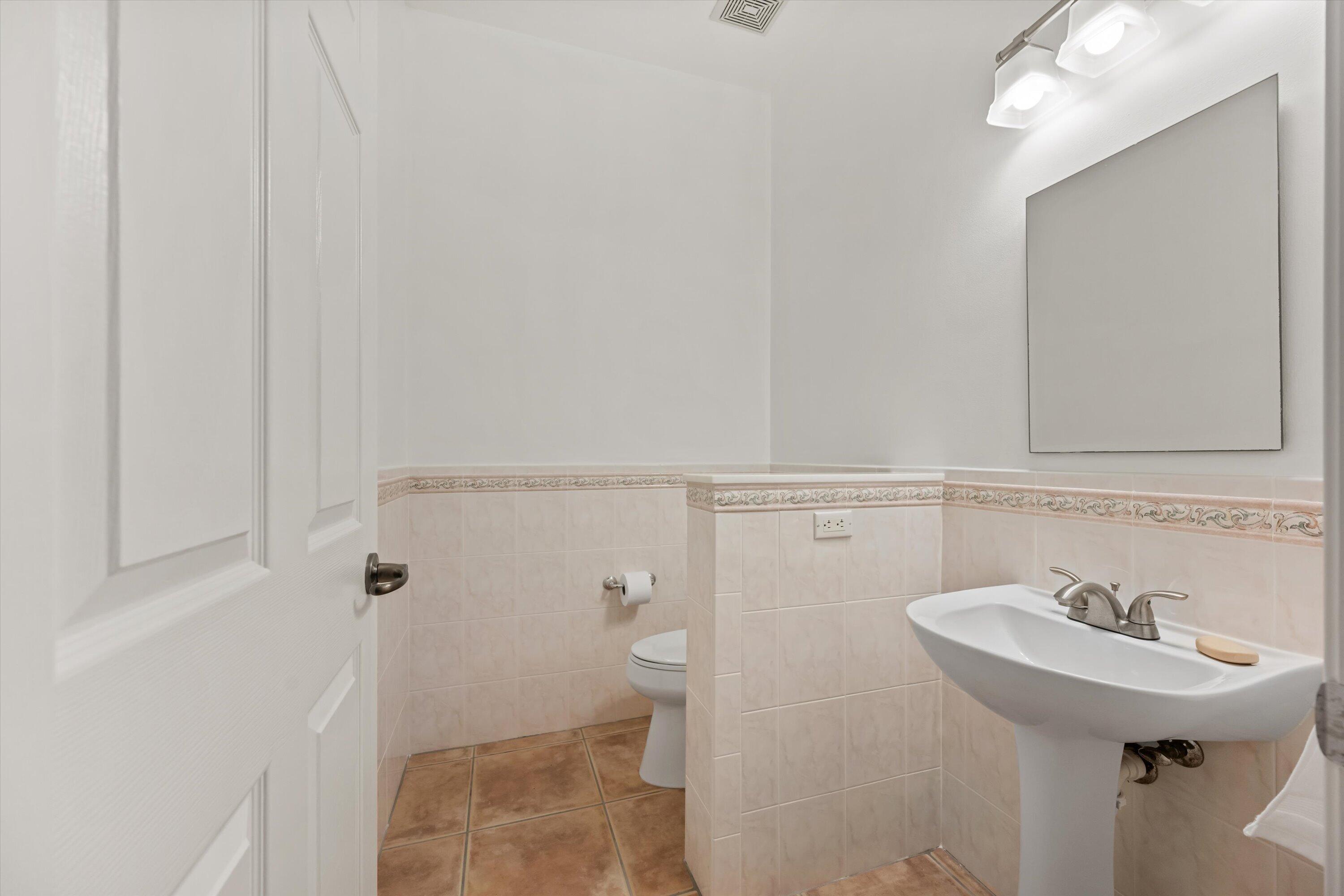 1211 SINGER, Singer Island FL 33404