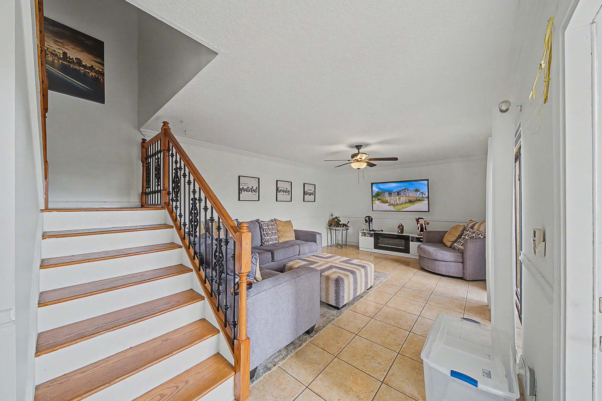 149 Lake Arbor, Palm Springs FL 33461