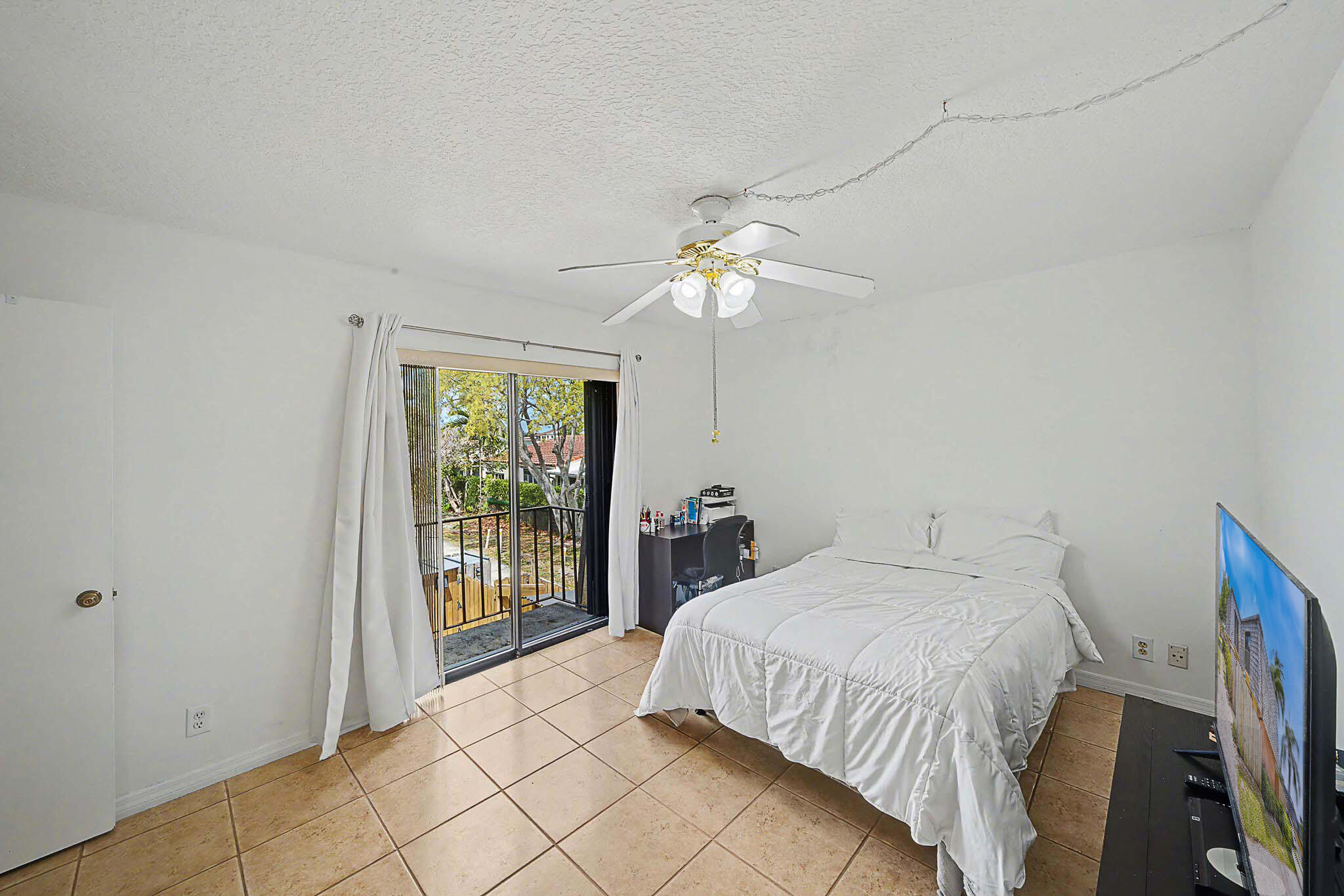 149 Lake Arbor, Palm Springs FL 33461