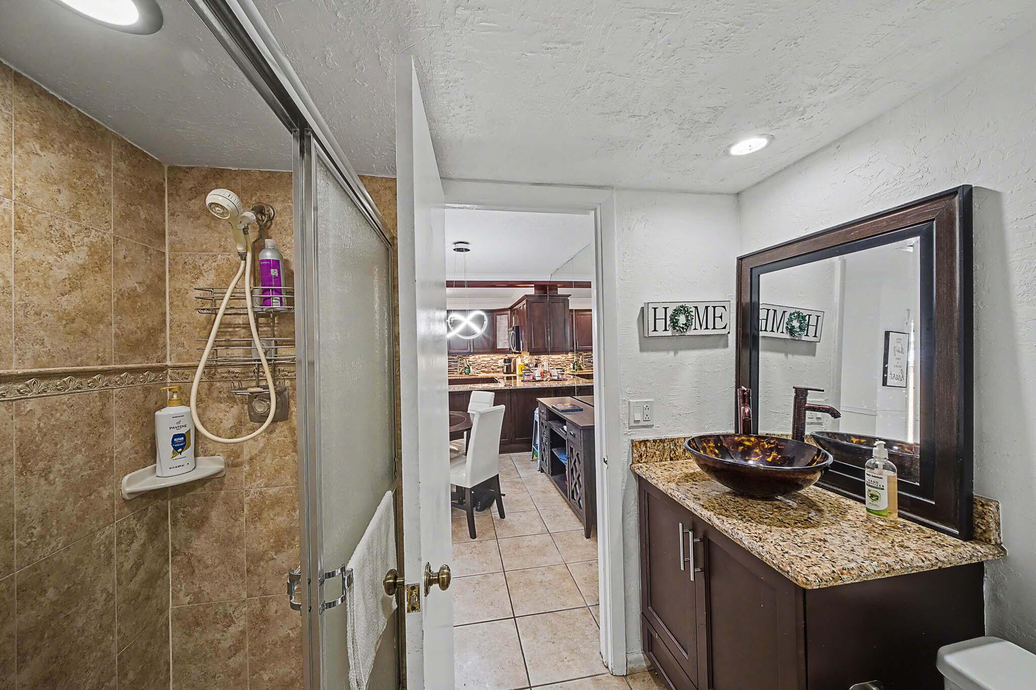 149 Lake Arbor, Palm Springs FL 33461