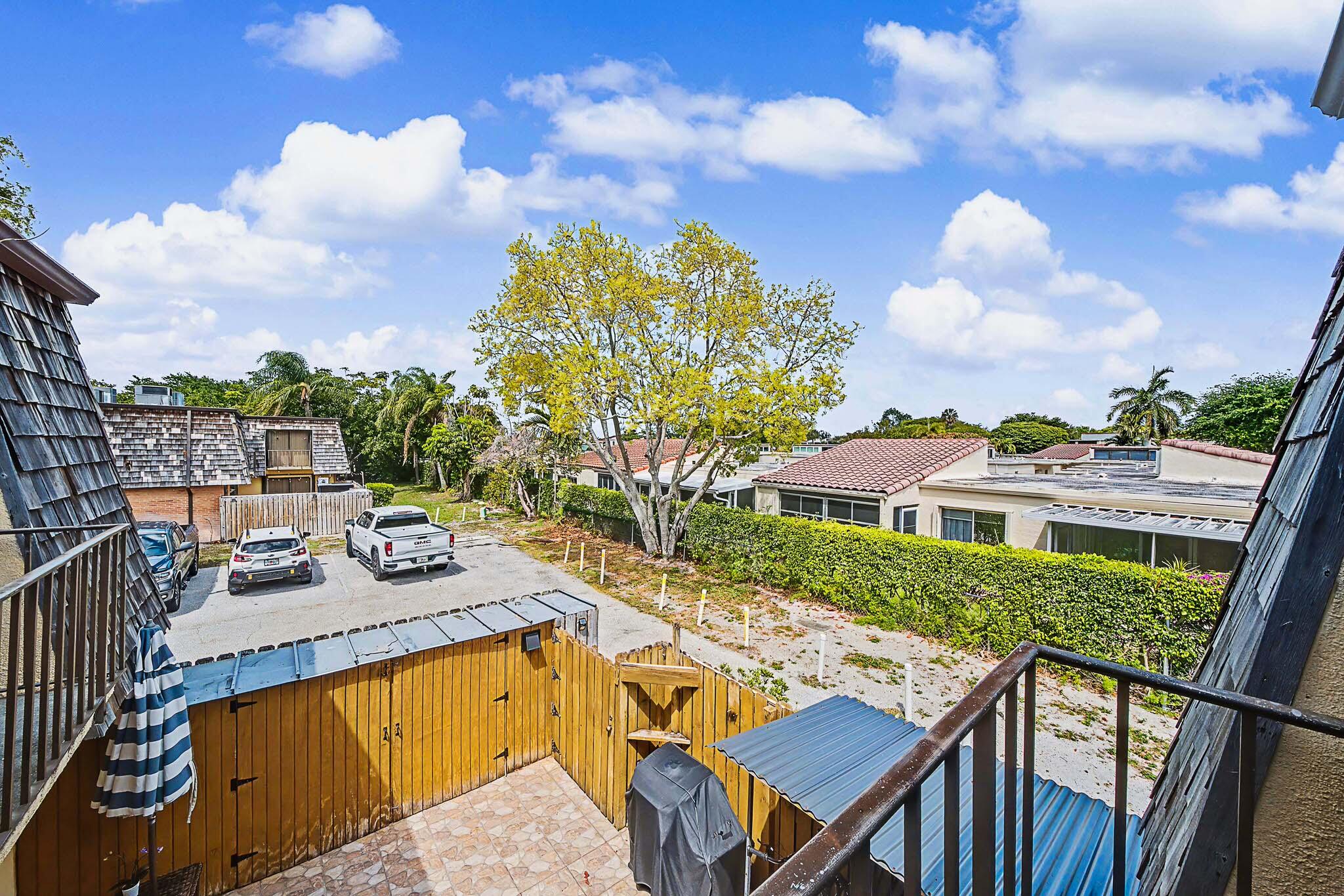 149 Lake Arbor, Palm Springs FL 33461