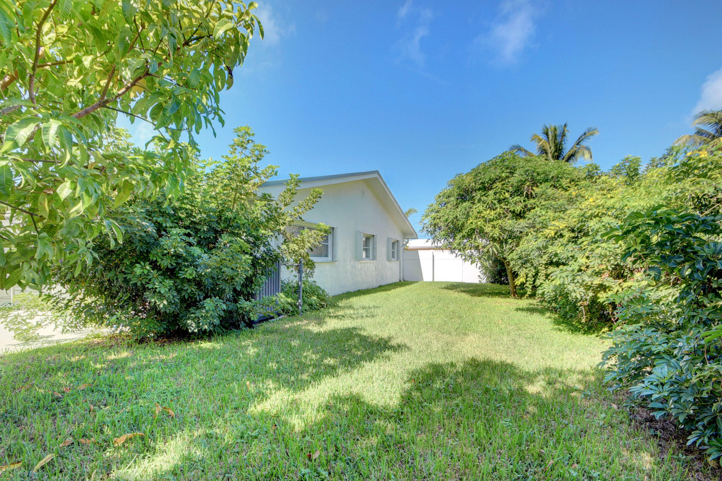 1171 BIMINI, West Palm Beach FL 33404
