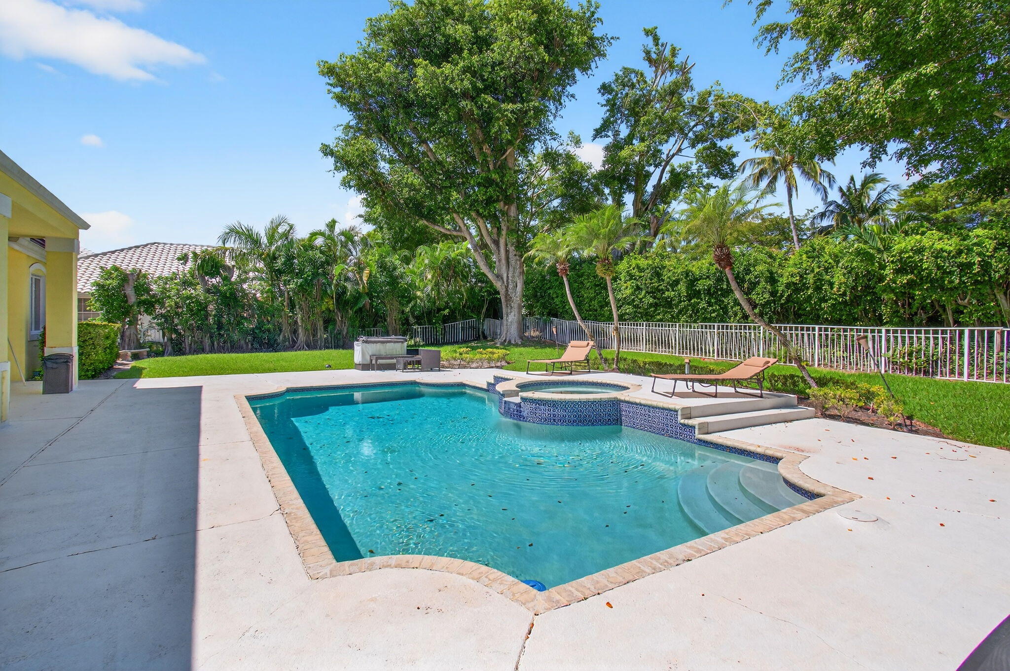 6167 NW 23rd, Boca Raton FL 33496