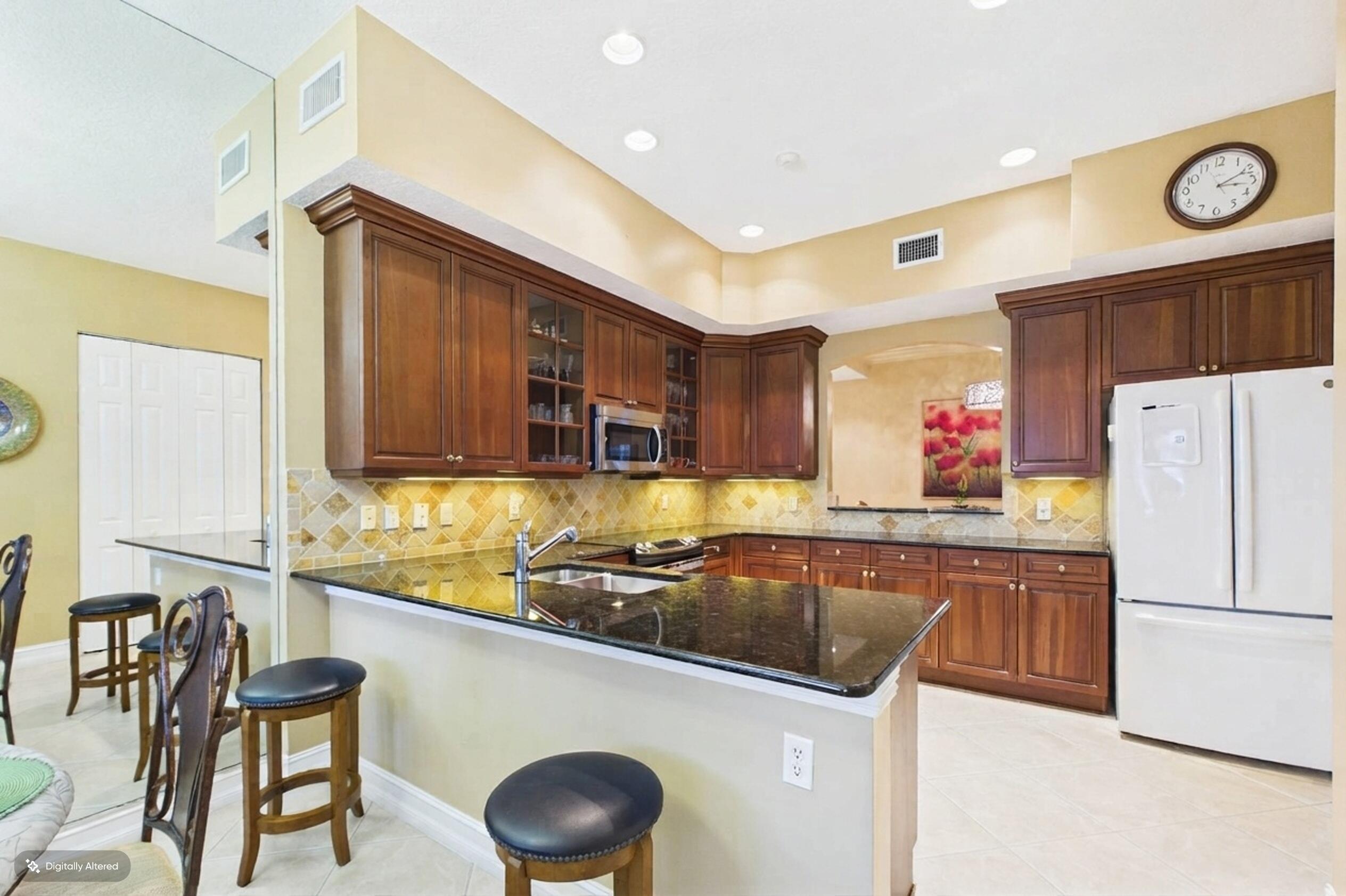 101 Palm Bay #B, Palm Beach Gardens FL 33418
