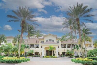 101 Palm Bay #B, Palm Beach Gardens FL 33418
