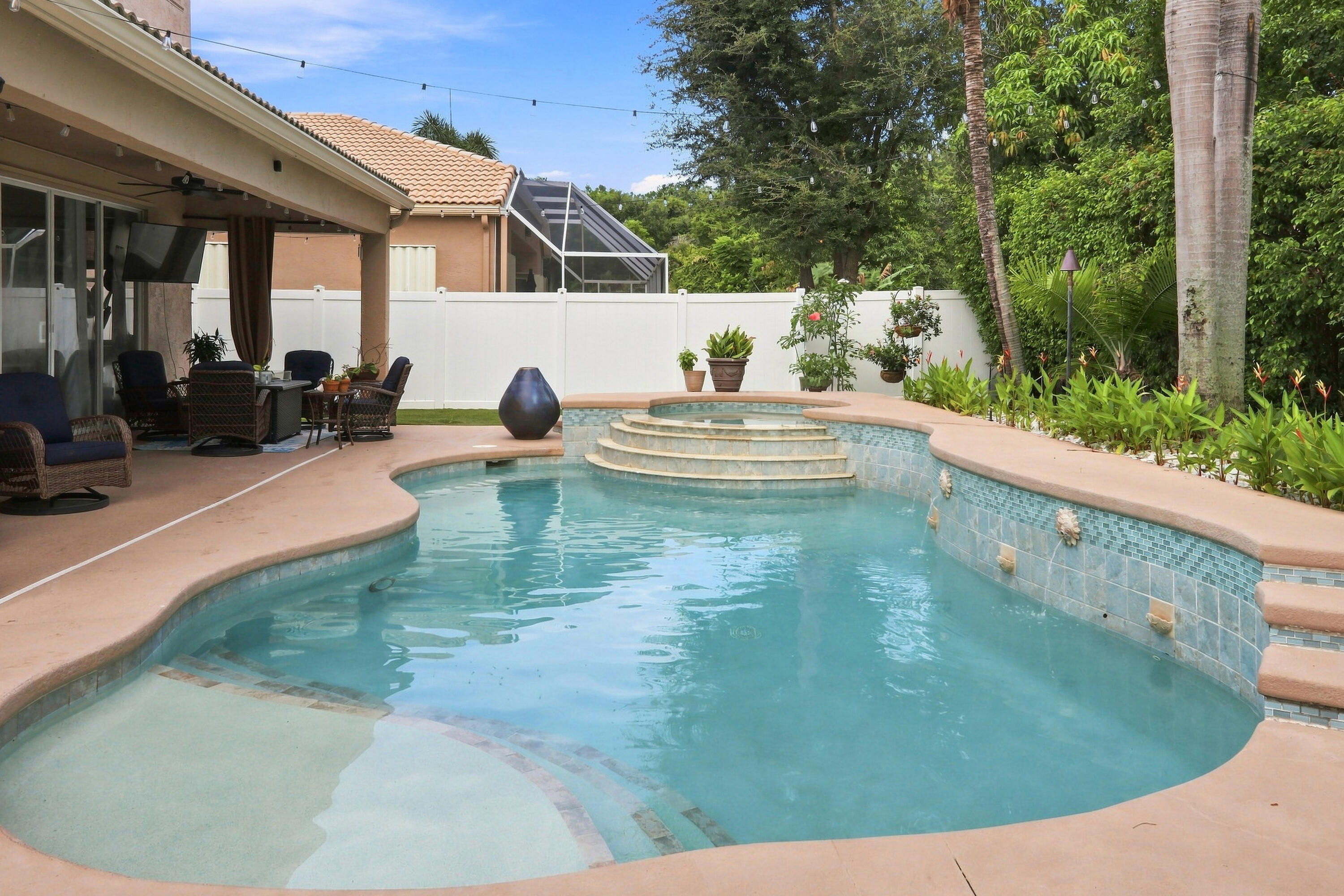 2478 WESTMONT, Royal Palm Beach FL 33411