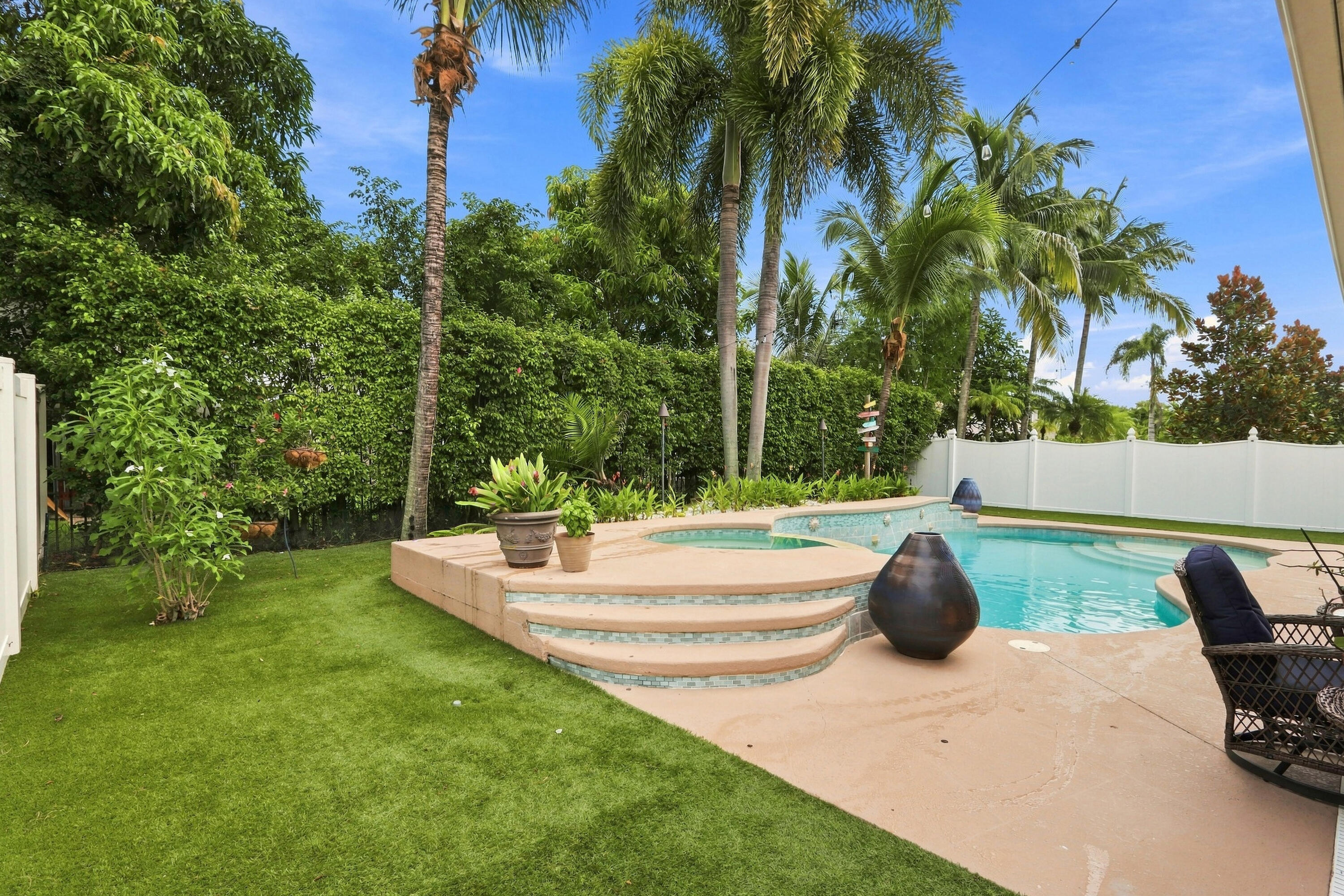 2478 WESTMONT, Royal Palm Beach FL 33411