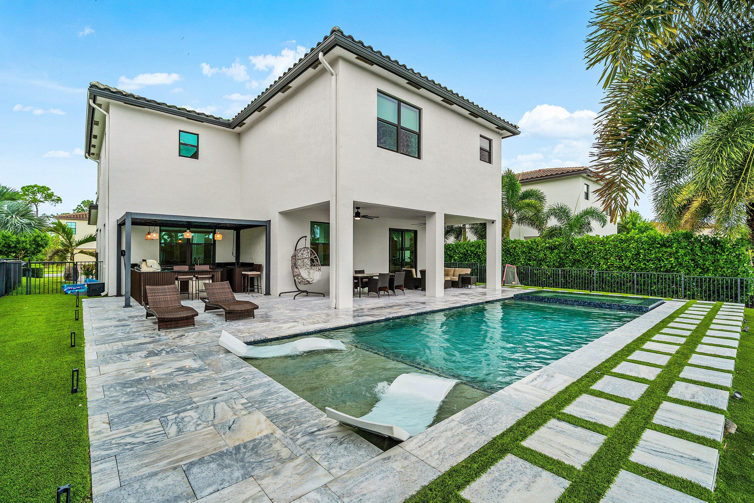 3138 Streng, Royal Palm Beach FL 33411