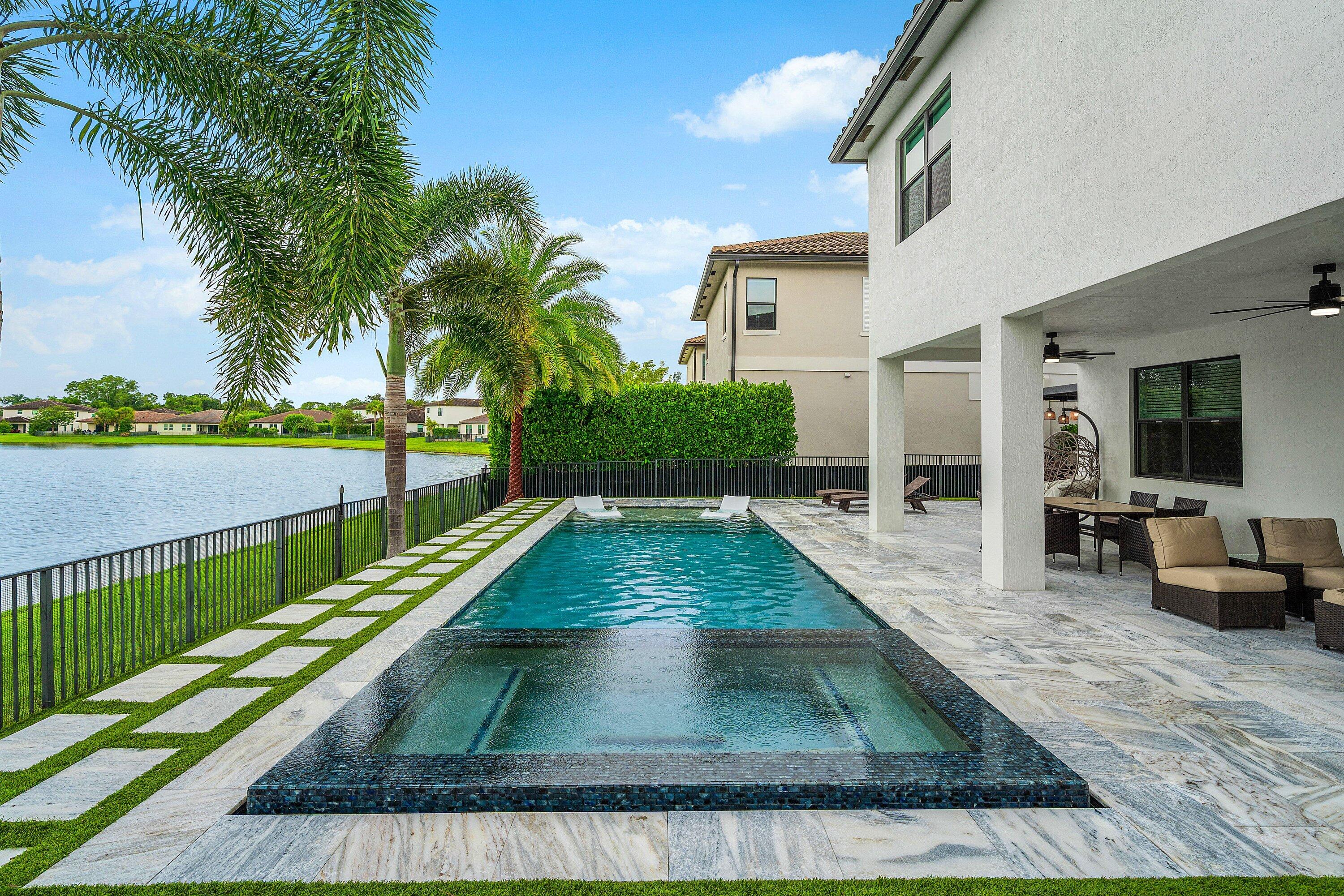 3138 Streng, Royal Palm Beach FL 33411