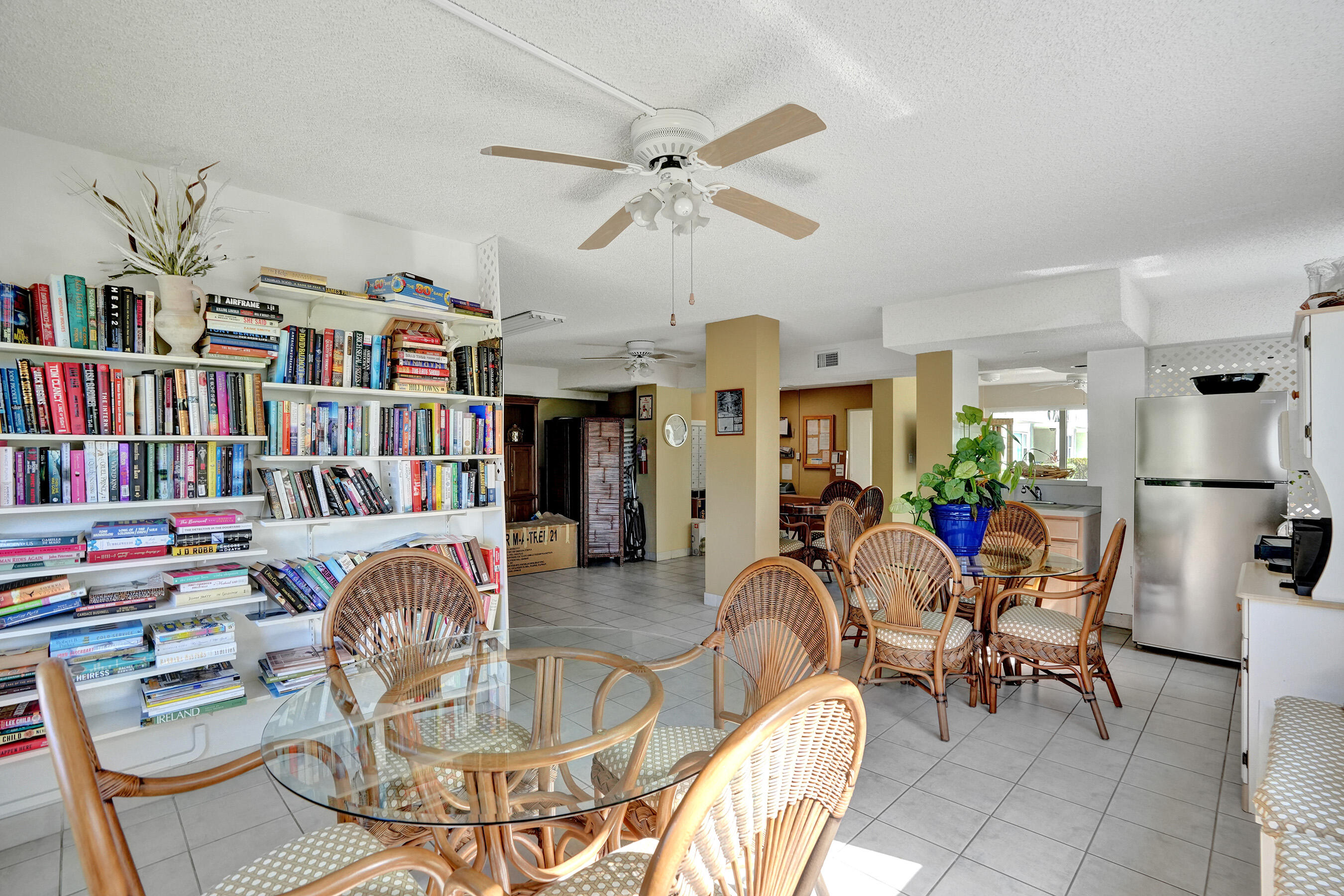 1169 HILLSBORO MILE #209, Hillsboro Beach FL 33062
