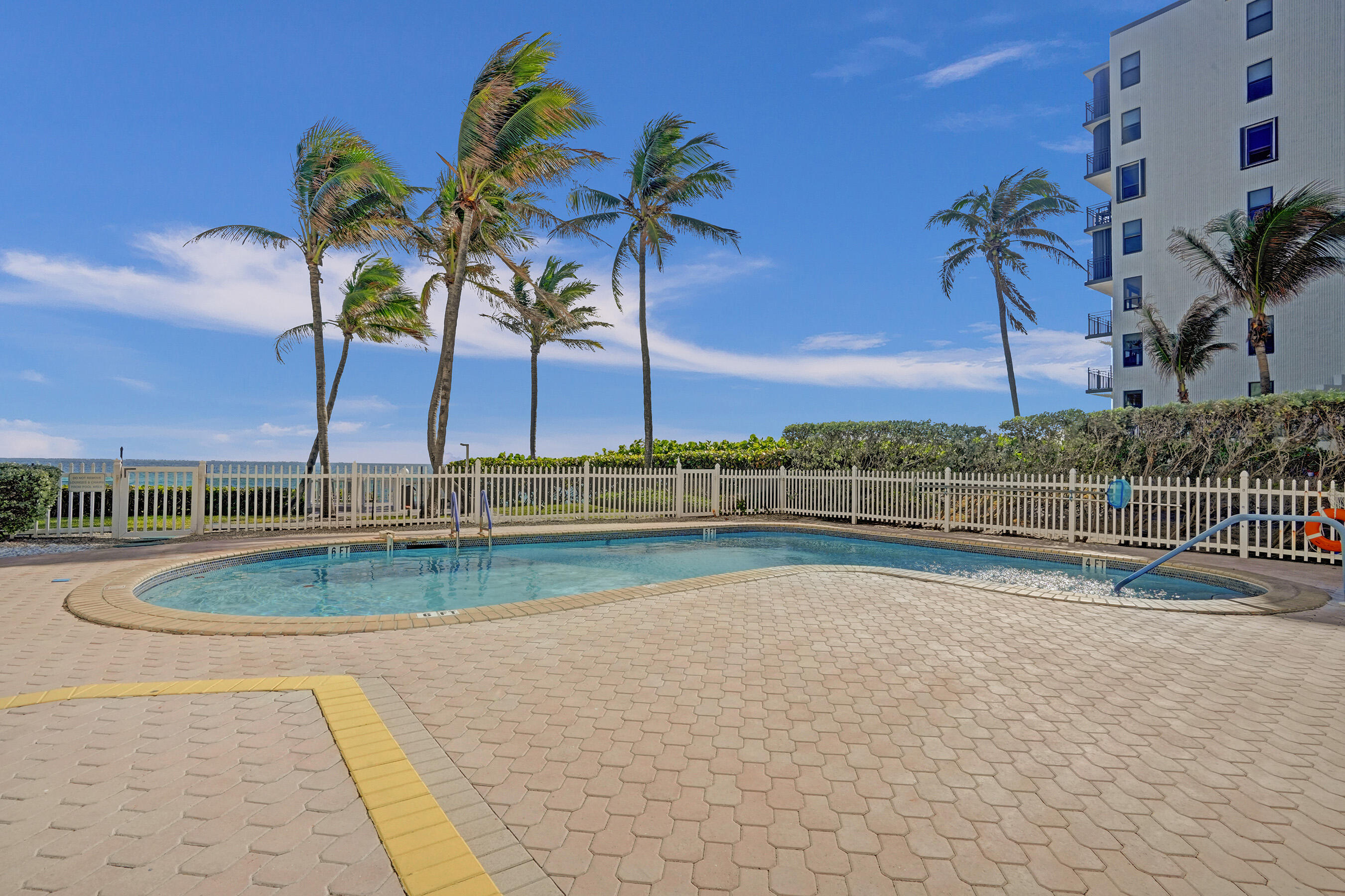 1169 HILLSBORO MILE #209, Hillsboro Beach FL 33062