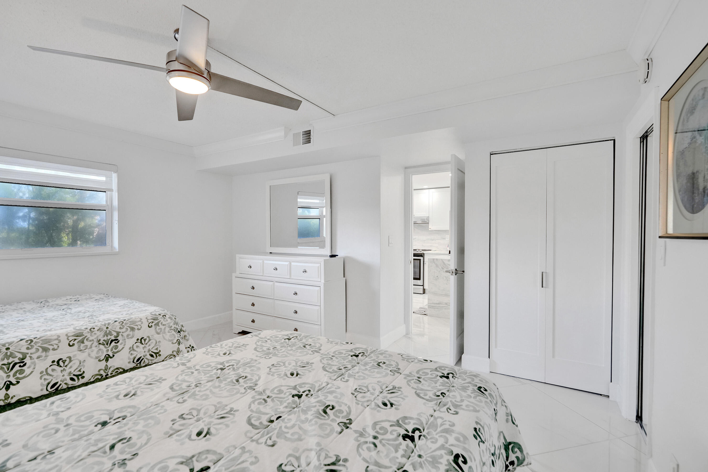 1169 HILLSBORO MILE #209, Hillsboro Beach FL 33062