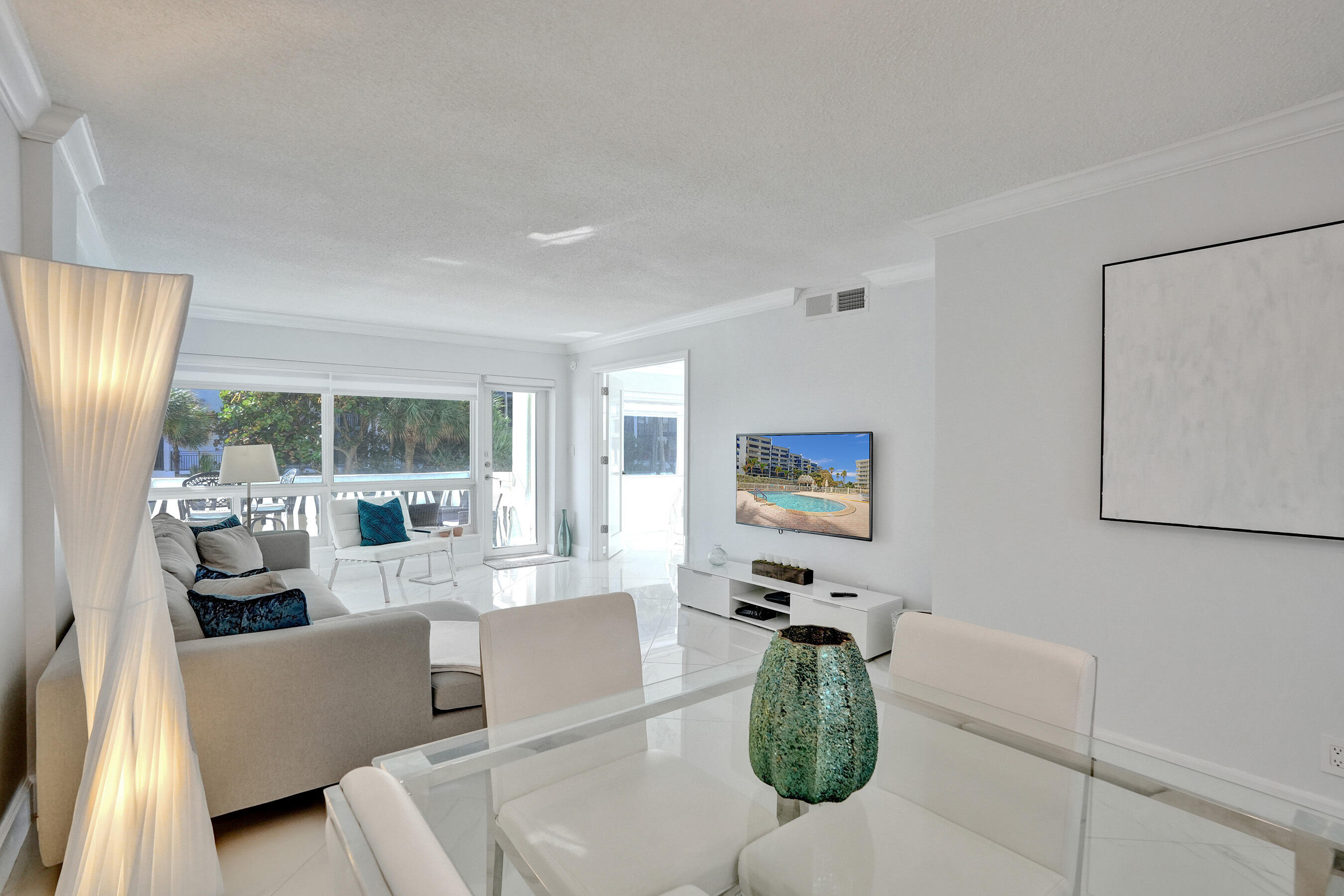 1169 HILLSBORO MILE #209, Hillsboro Beach FL 33062