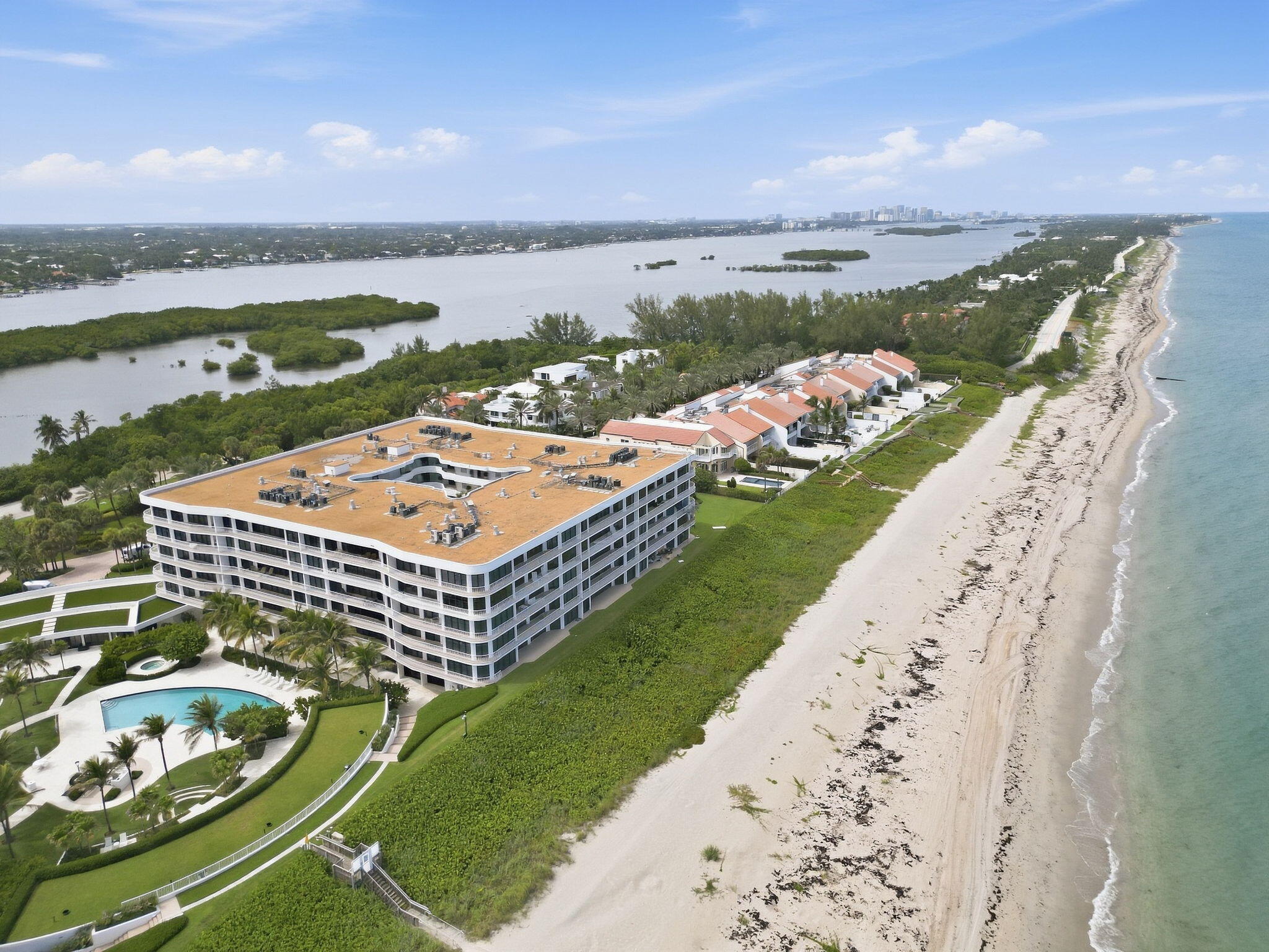 2000 S Ocean, Palm Beach FL 33480