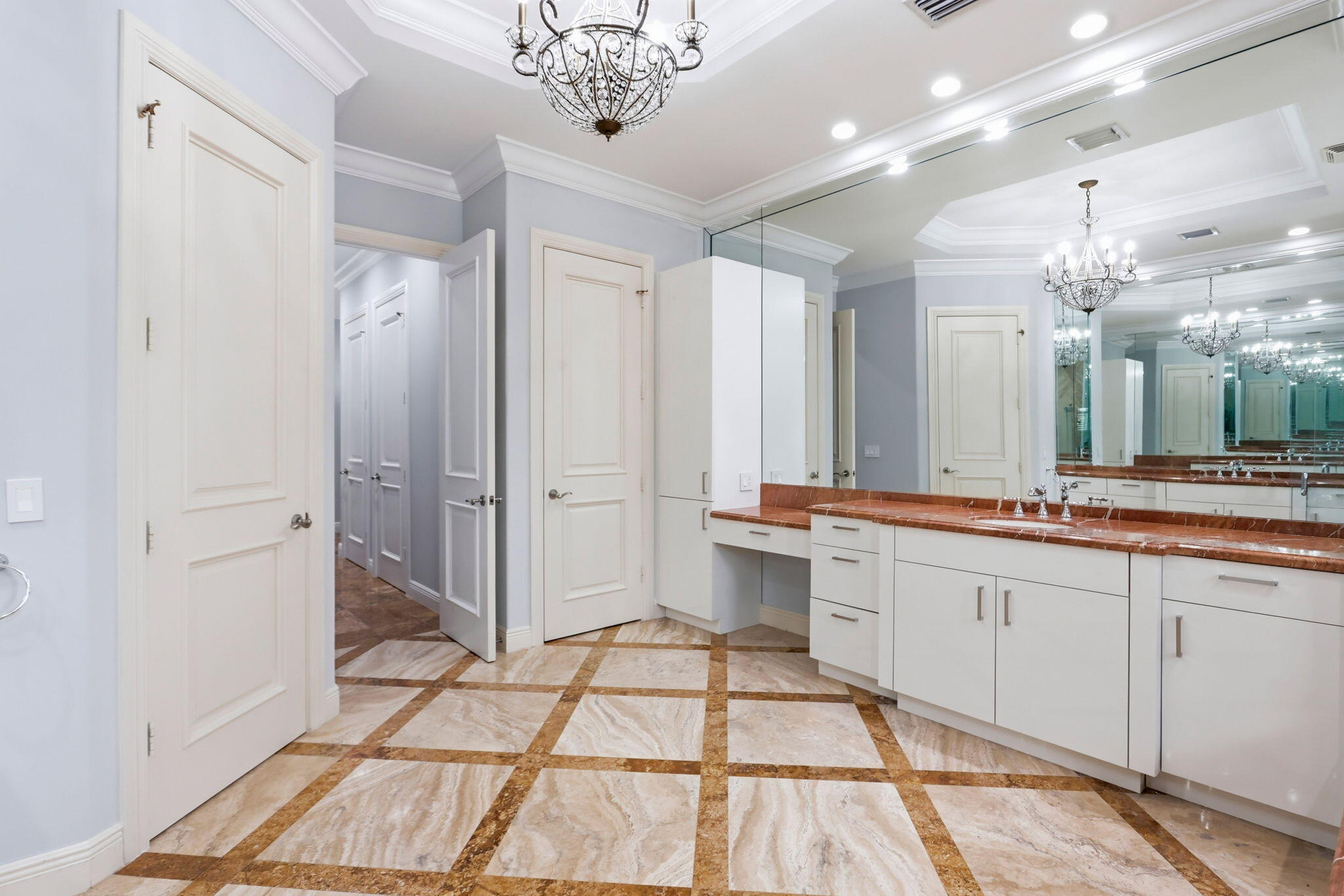 260 NE WAVECREST, Boca Raton FL 33432