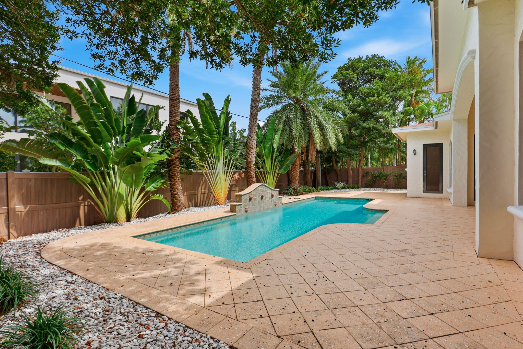 260 NE WAVECREST, Boca Raton FL 33432