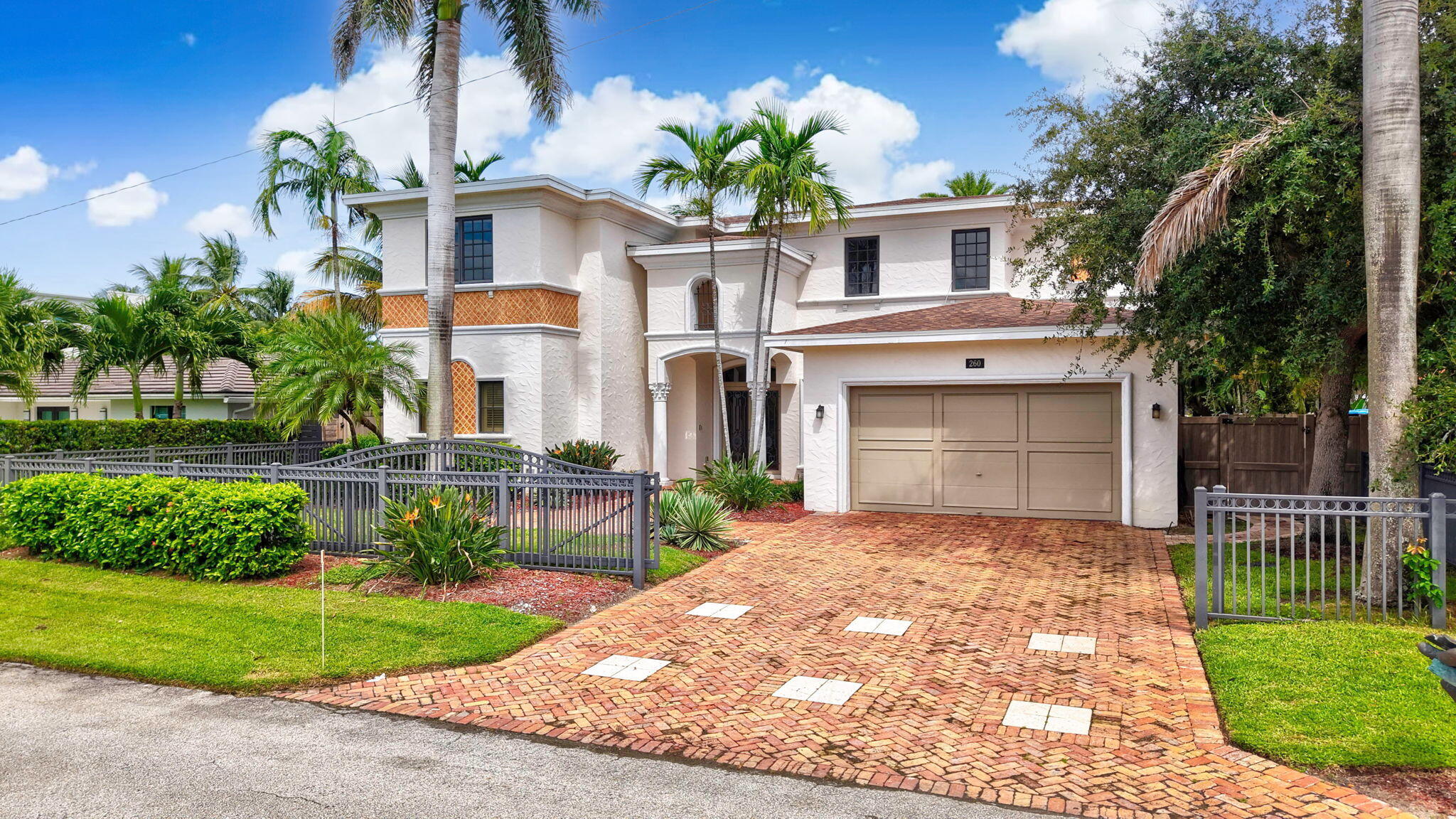 260 NE WAVECREST, Boca Raton FL 33432