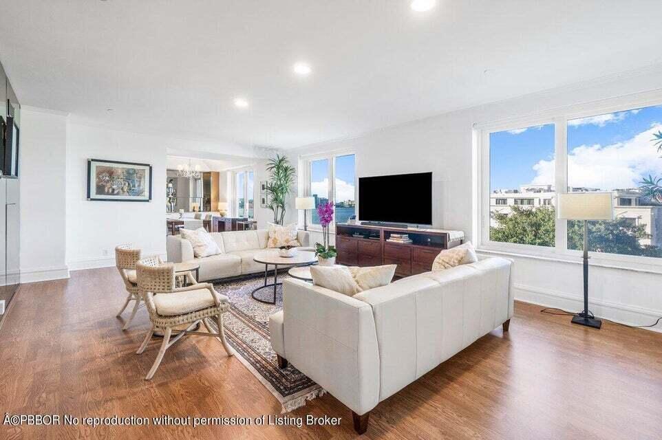 150 Bradley 0403 #403, Palm Beach FL 33480