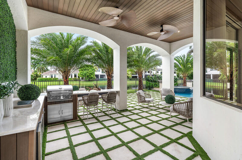 17545 Middlebrook Way, Boca Raton FL 33496