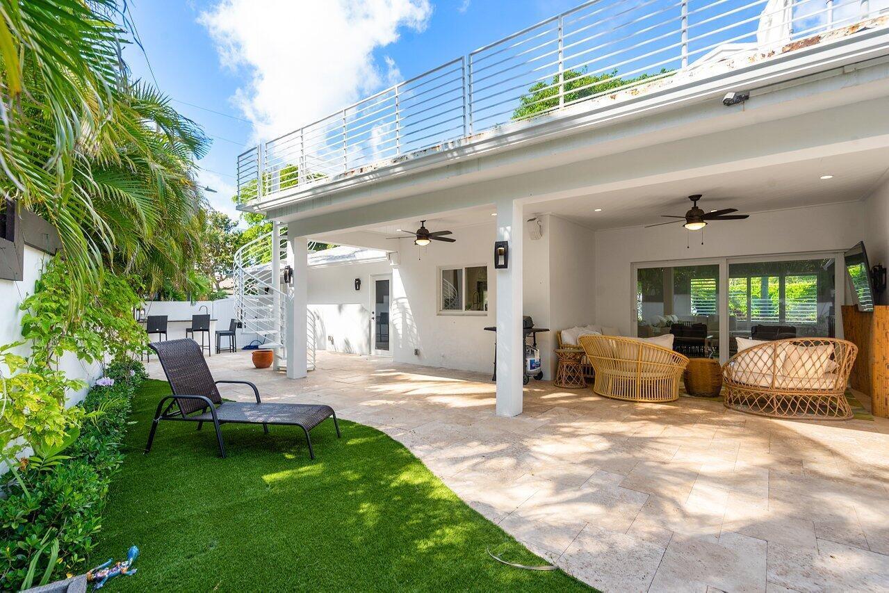6130 RIDGE, Ocean Ridge FL 33435