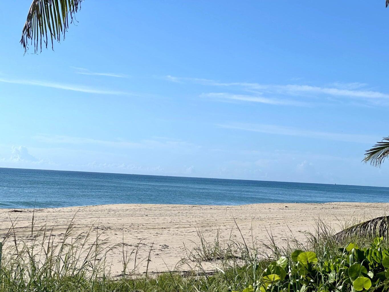 6130 RIDGE, Ocean Ridge FL 33435