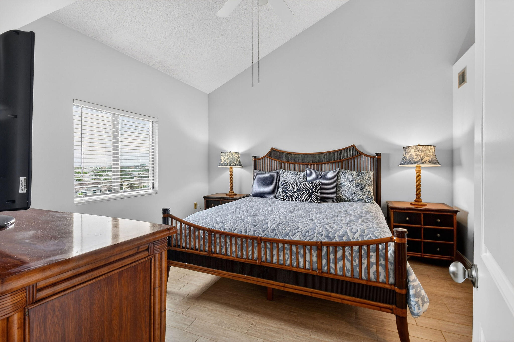 101 Ocean Bluffs #504, Jupiter FL 33477