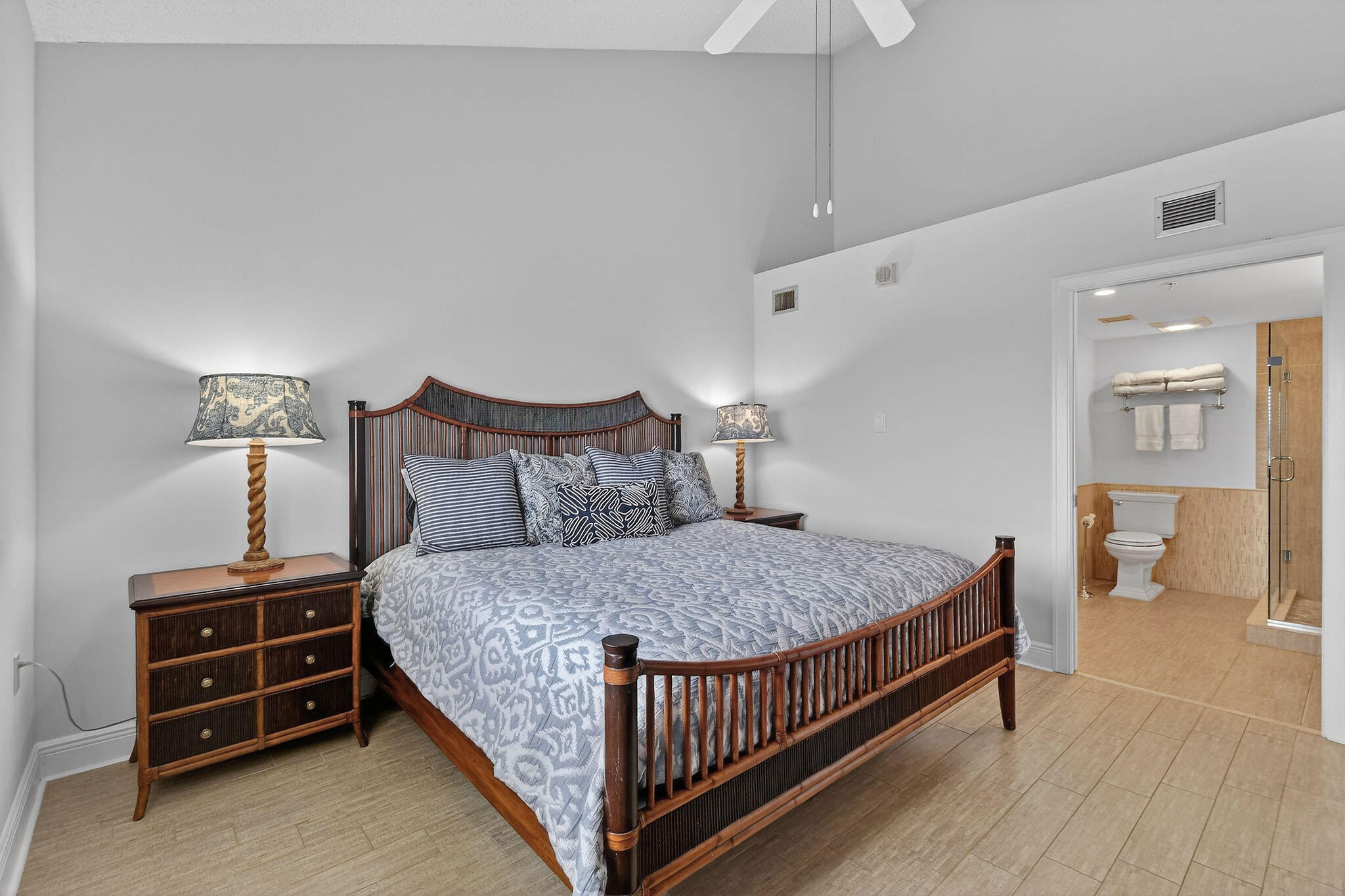 101 Ocean Bluffs #504, Jupiter FL 33477