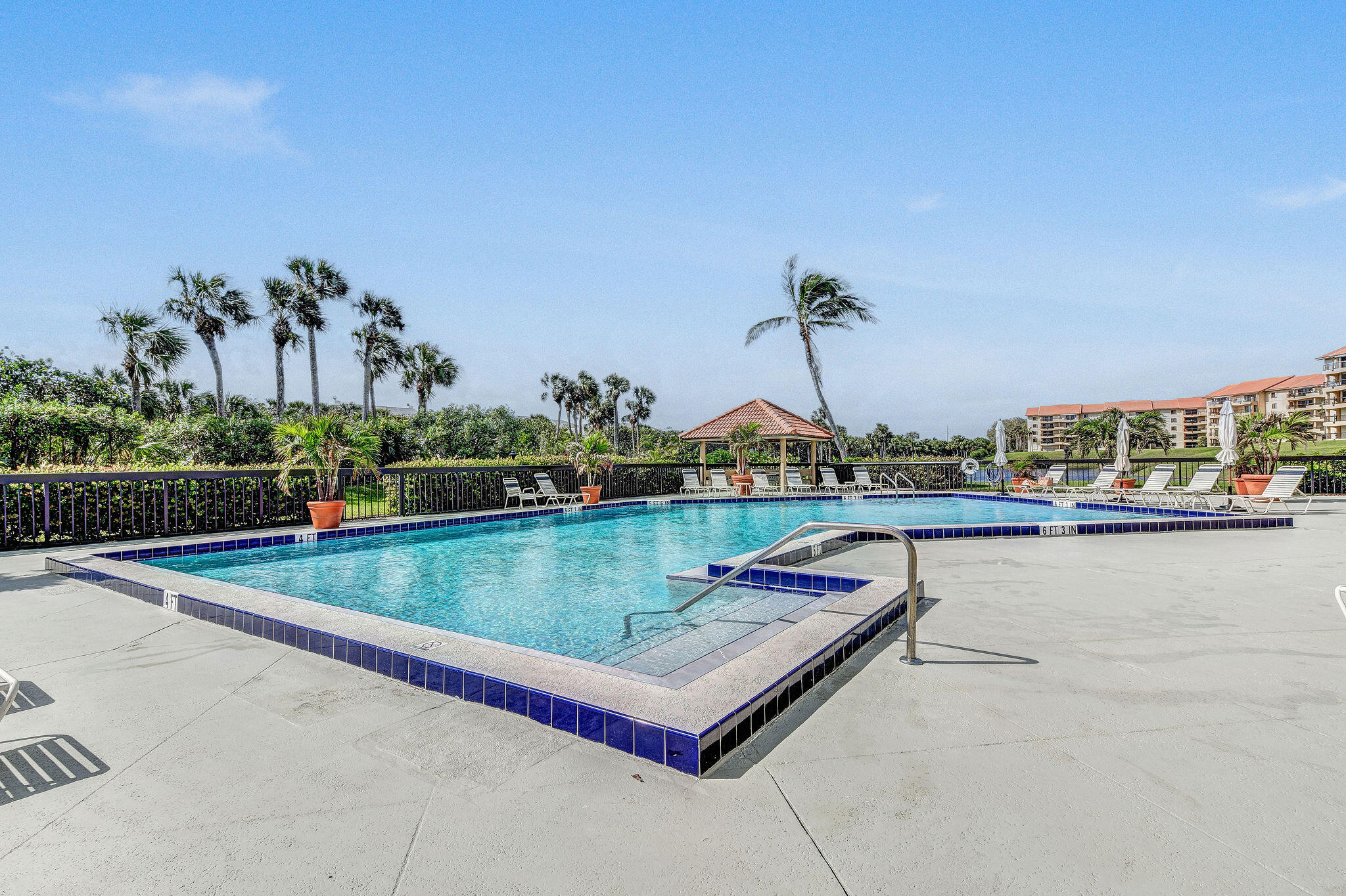 101 Ocean Bluffs #504, Jupiter FL 33477