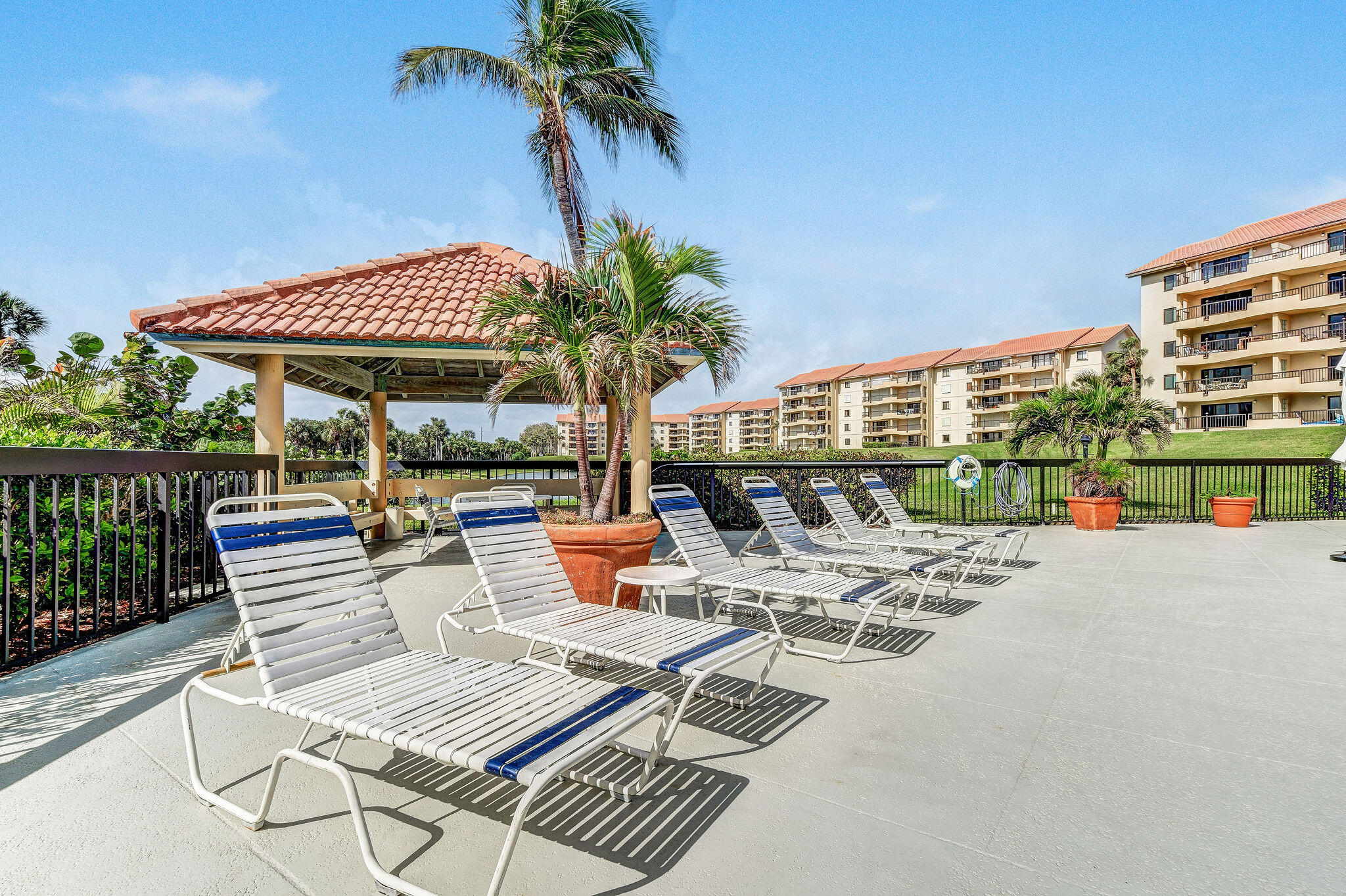 101 Ocean Bluffs #504, Jupiter FL 33477