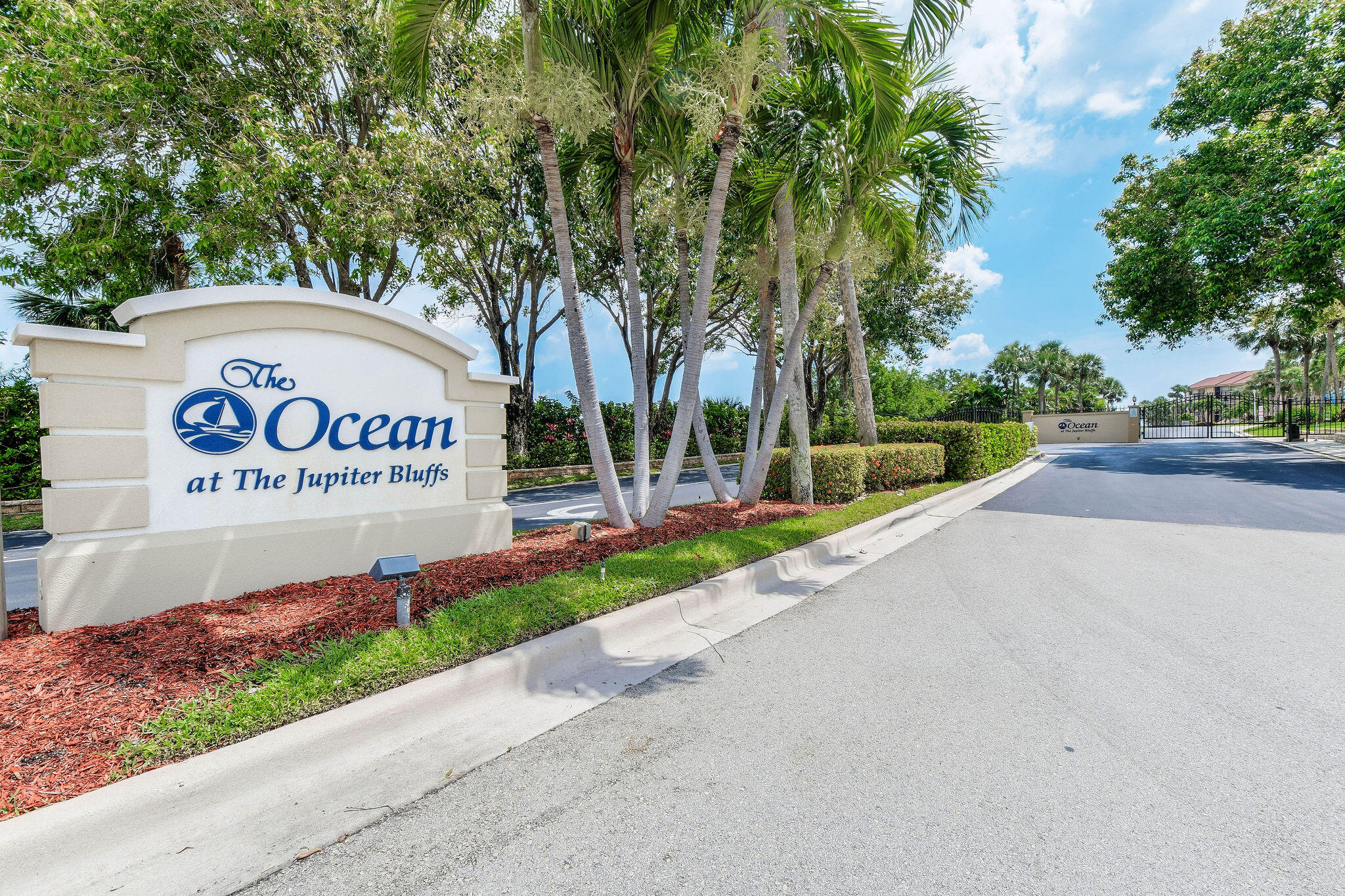 101 Ocean Bluffs #504, Jupiter FL 33477