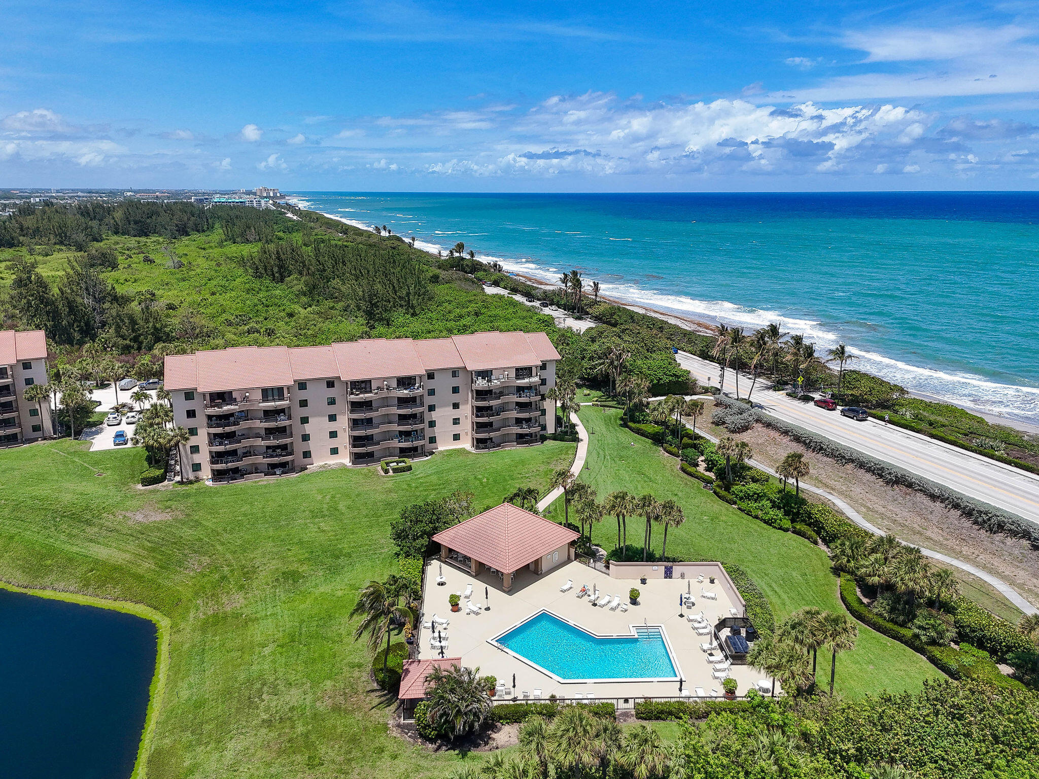 101 Ocean Bluffs #504, Jupiter FL 33477
