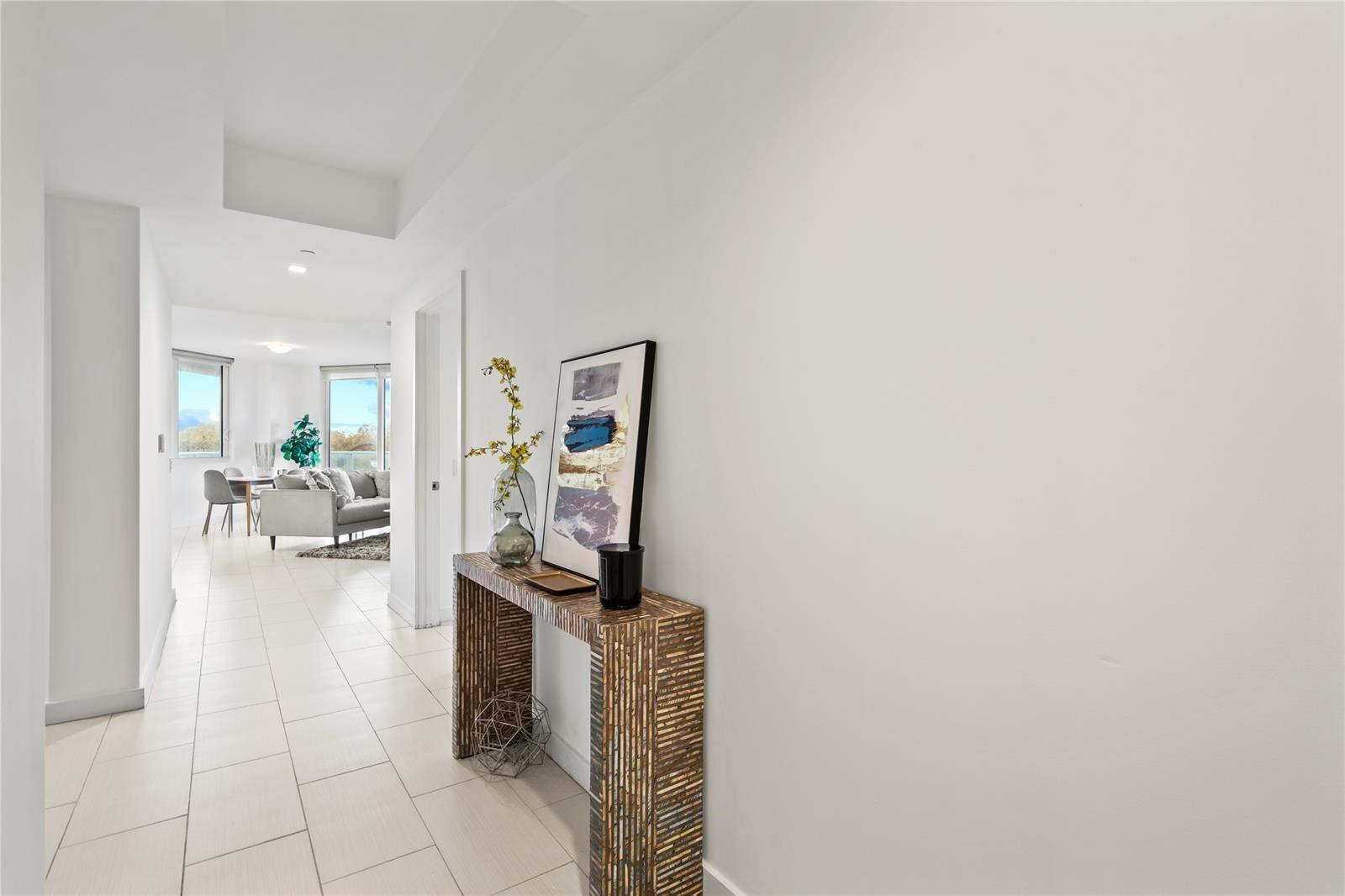 4250 Biscayne #402, Miami FL 33137