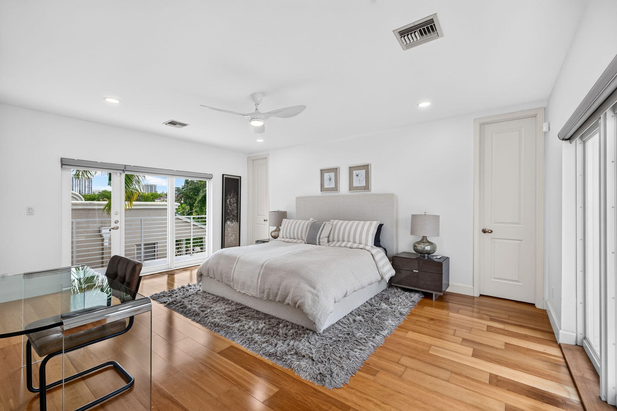 1520 SE 2ND #1520, Fort Lauderdale FL 33301
