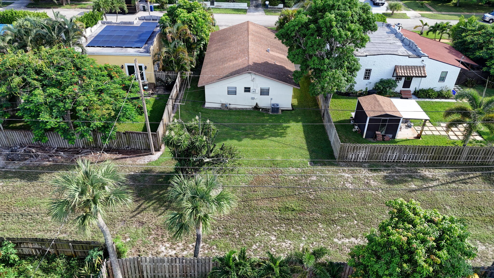 519 EVERGREEN, Lake Park FL 33403