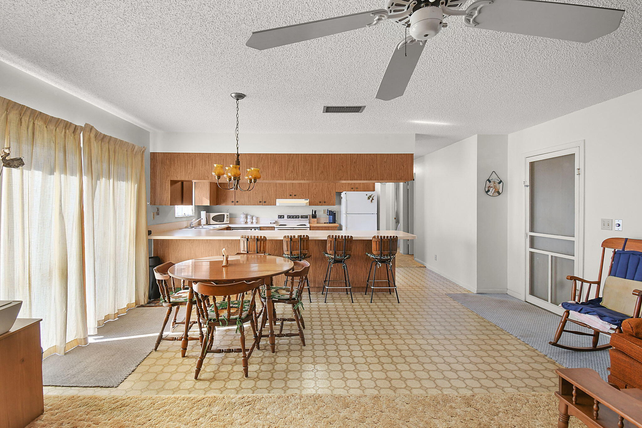 519 EVERGREEN, Lake Park FL 33403